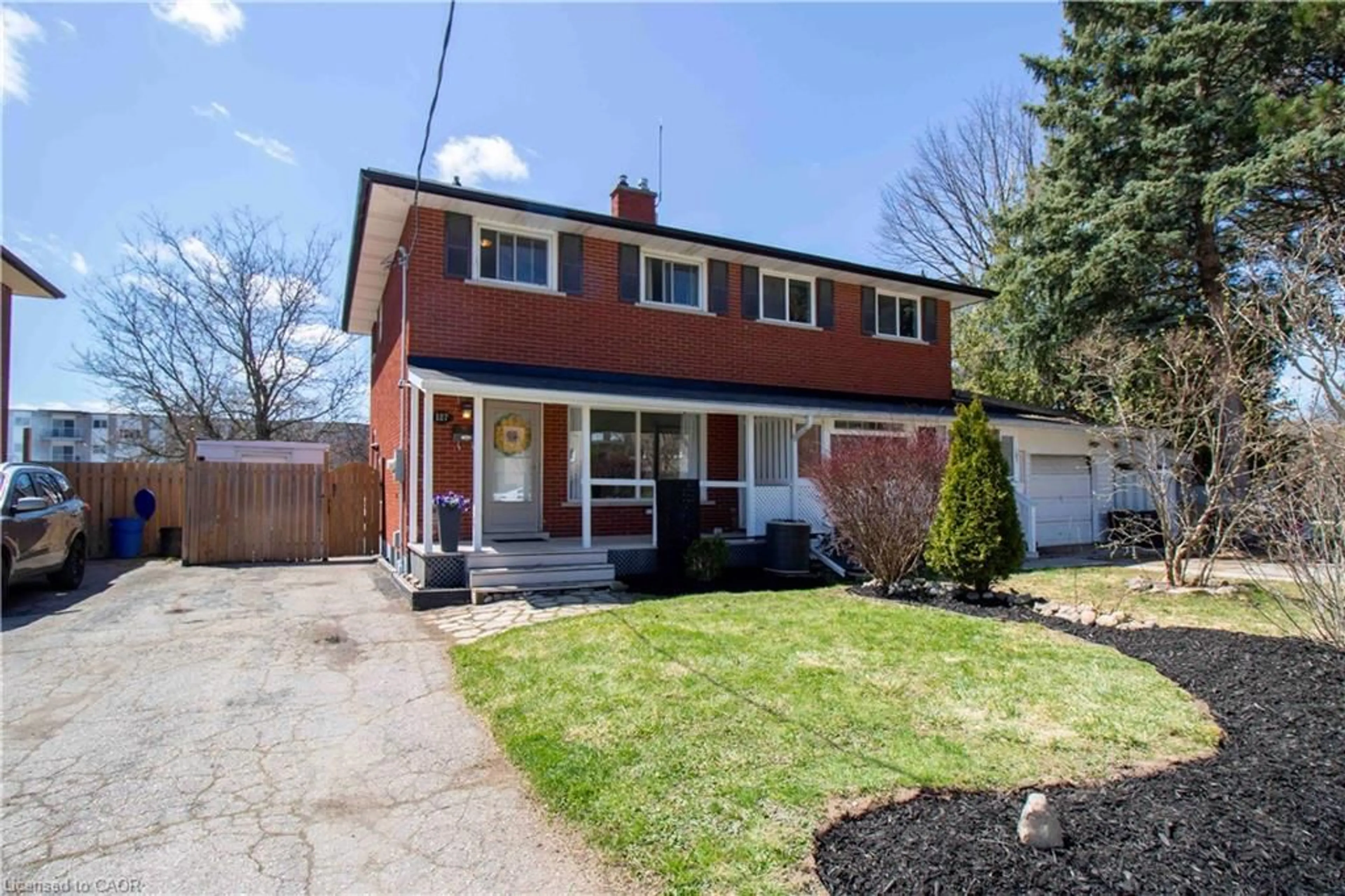 Home with brick exterior material, street for 187 Clover Pl, Kitchener Ontario N2A 1P3