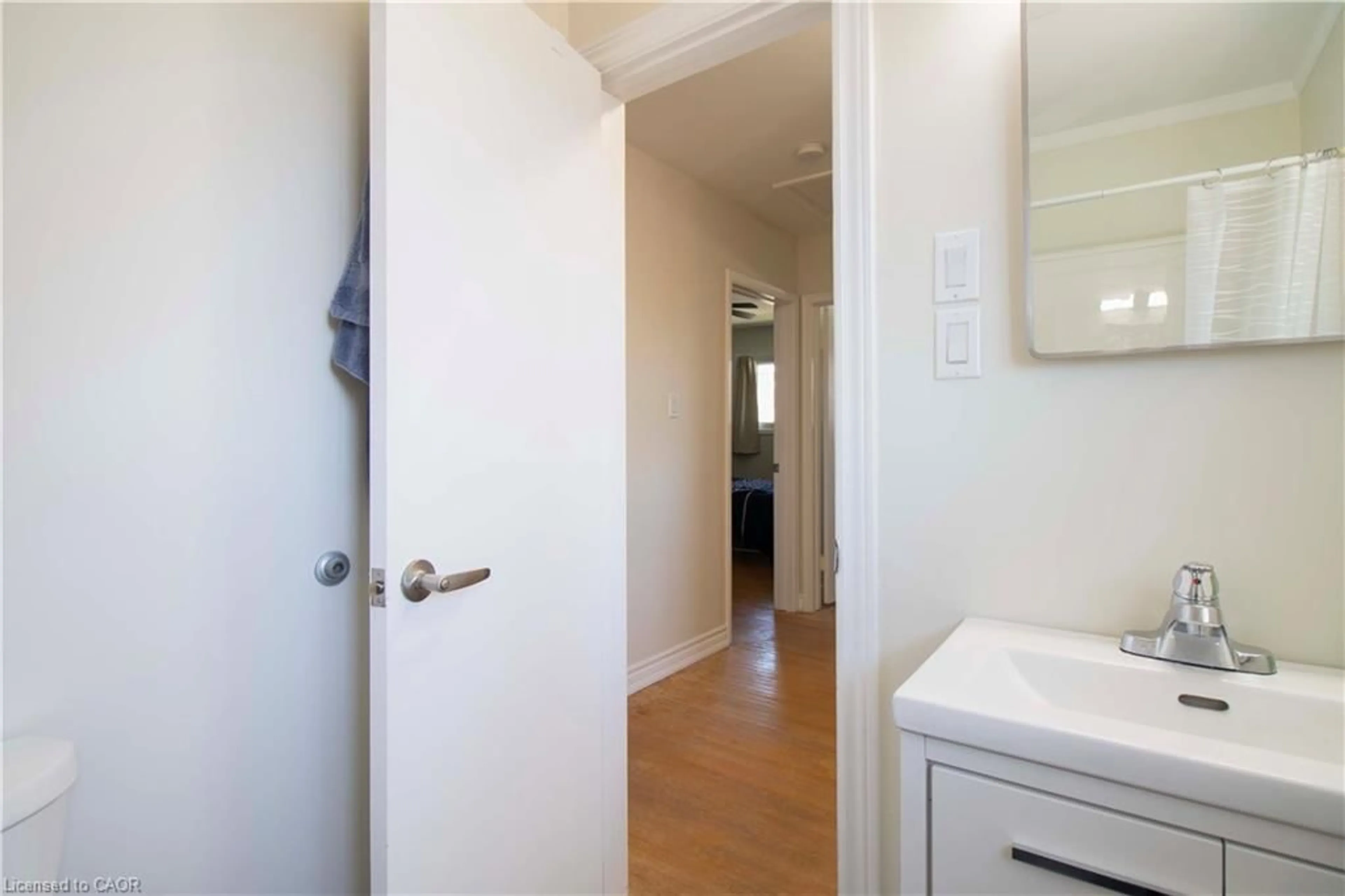 Unknown for 187 Clover Pl, Kitchener Ontario N2A 1P3