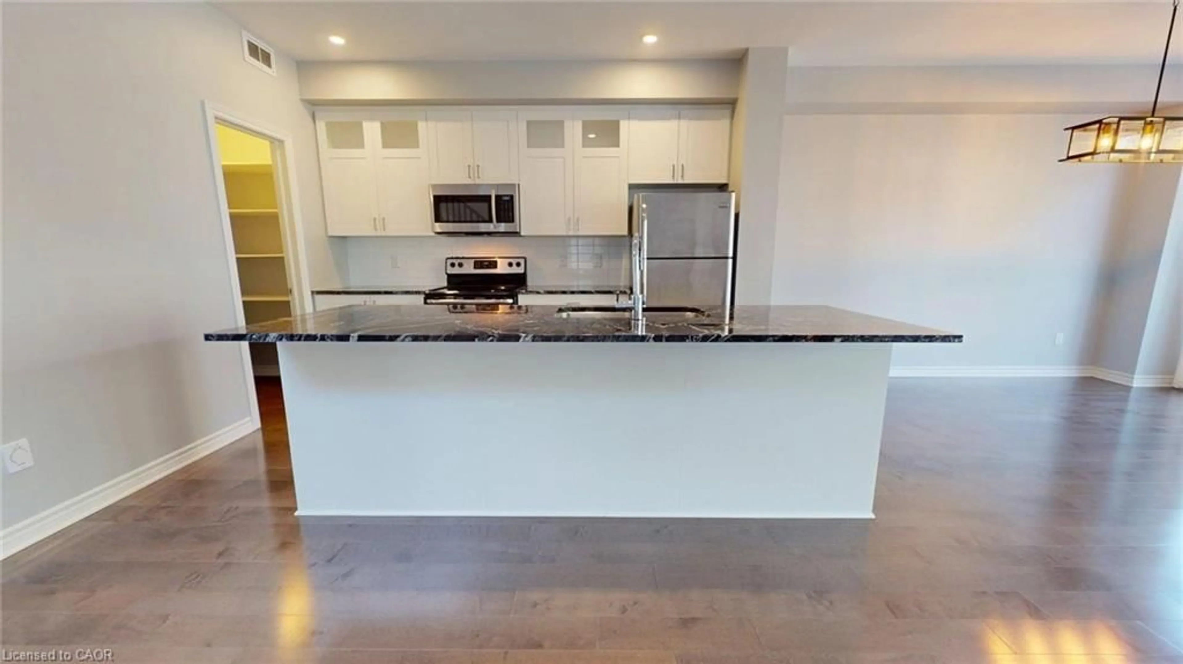 Open concept kitchen, unknown for 253 Brambling Way, Ottawa Ontario K2J 0E4