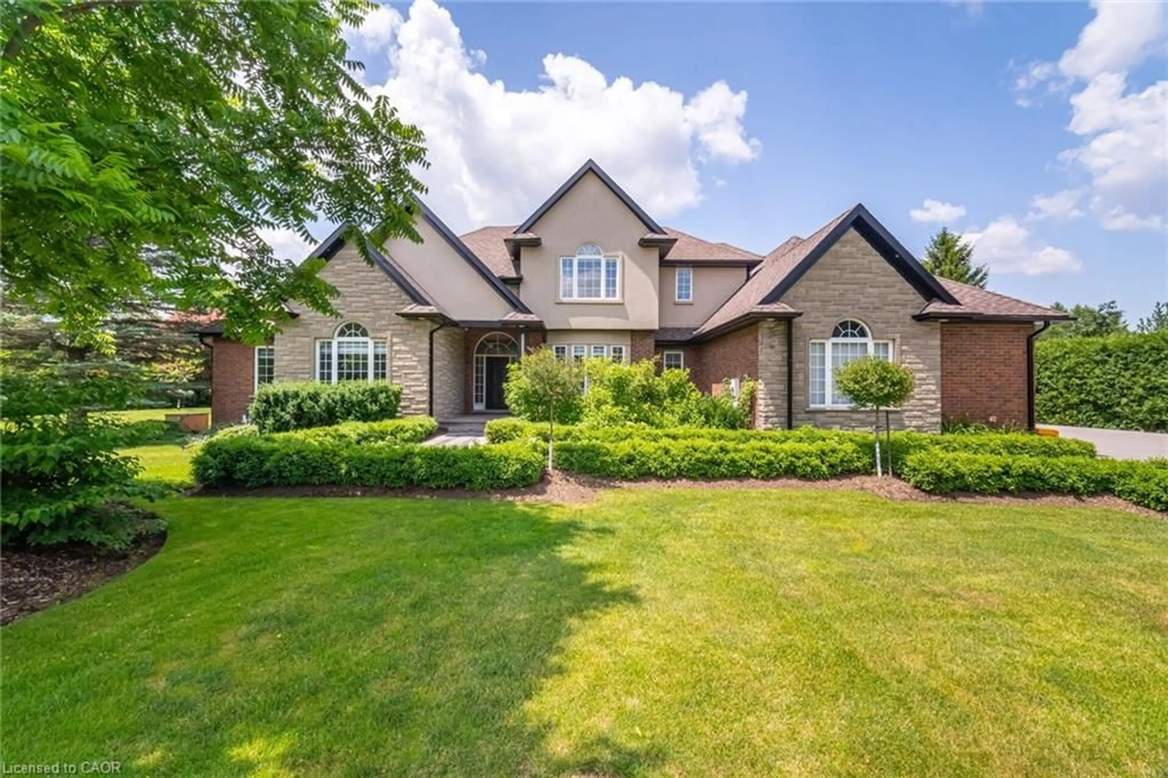 Home with brick exterior material, street for 4 Deer View Ridge, Puslinch Ontario N1H 6H9