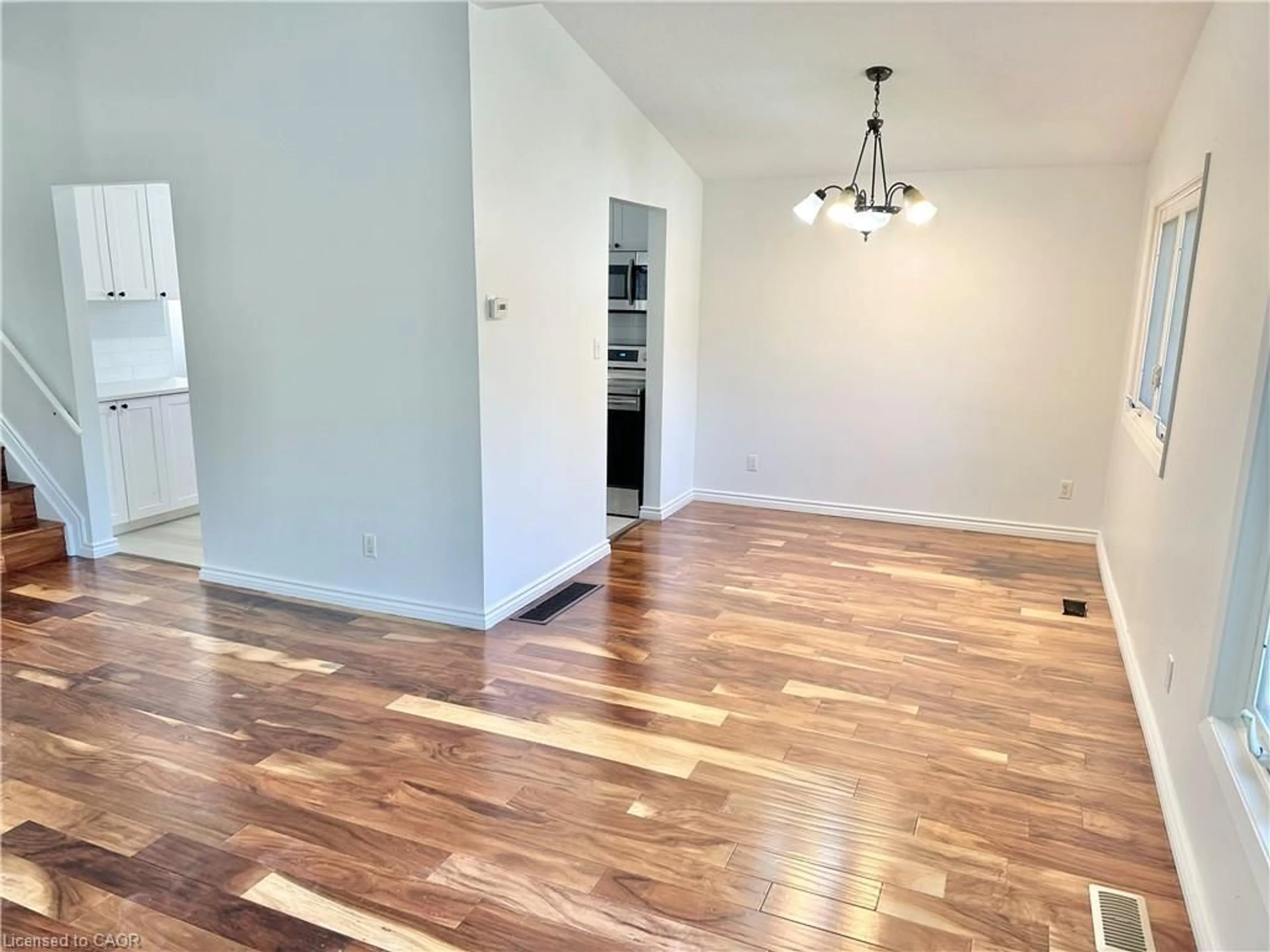A pic of a room for 8 Howard St, Simcoe Ontario N3Y 2H5