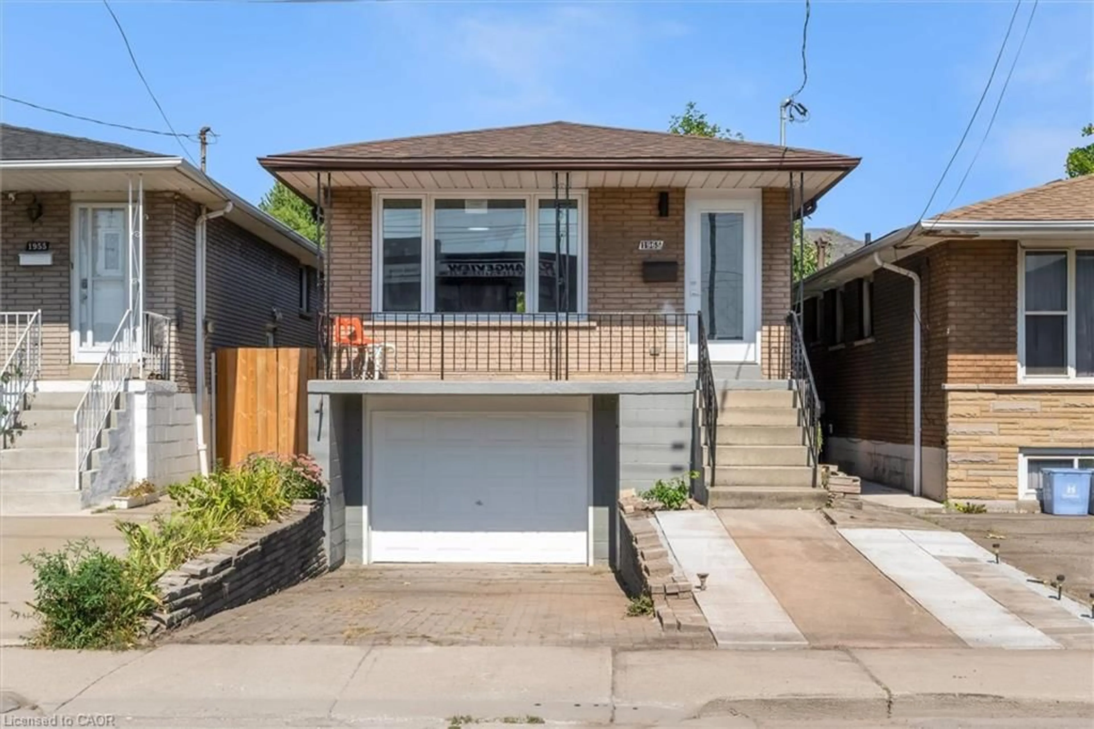 Home with brick exterior material, street for 1965 Brampton St, Hamilton Ontario L8H 3S6