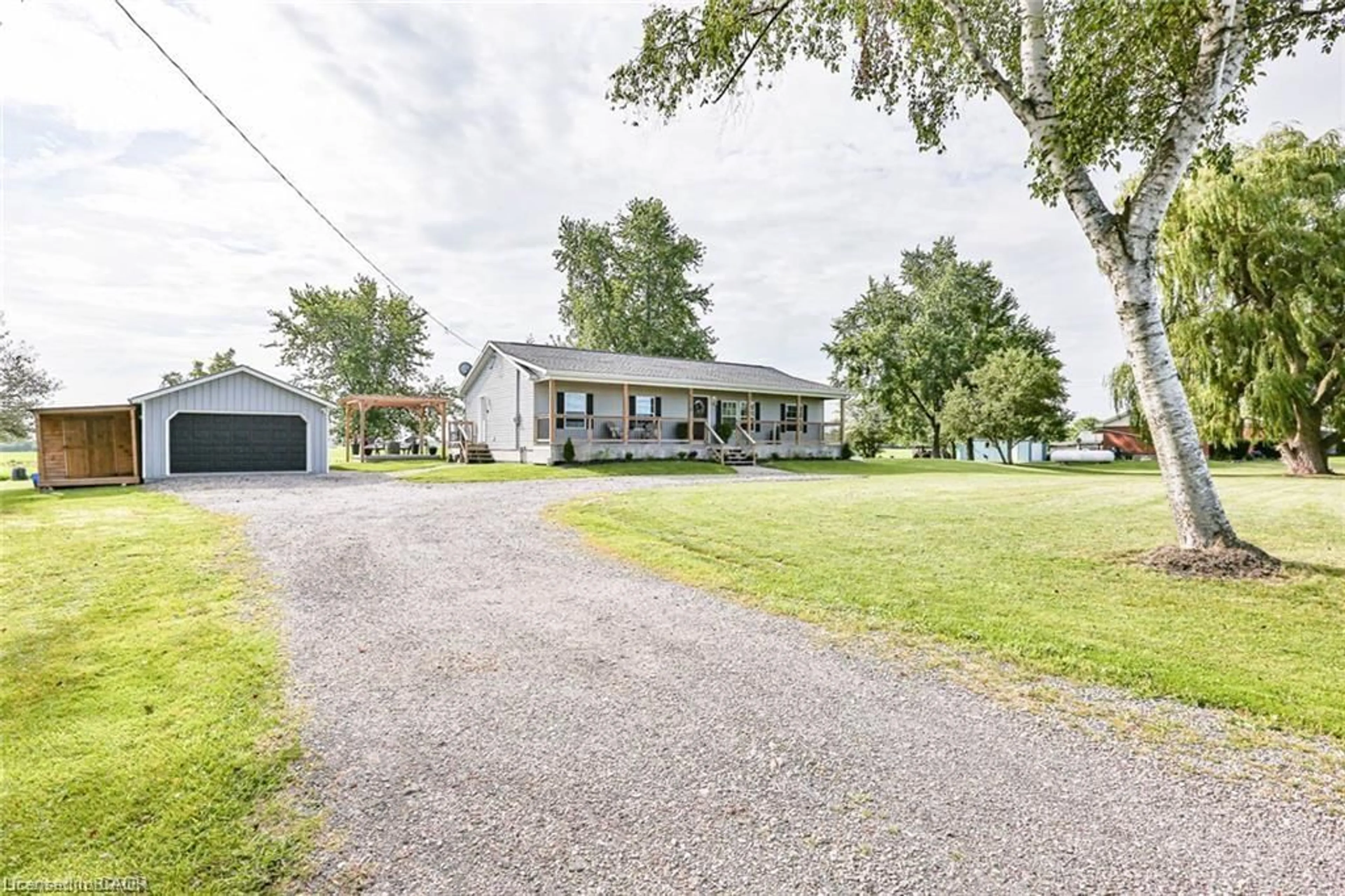 A pic from outside/outdoor area/front of a property/back of a property/a pic from drone, unknown for 3318 #6 Hwy, Hagersville Ontario N0A 1J0