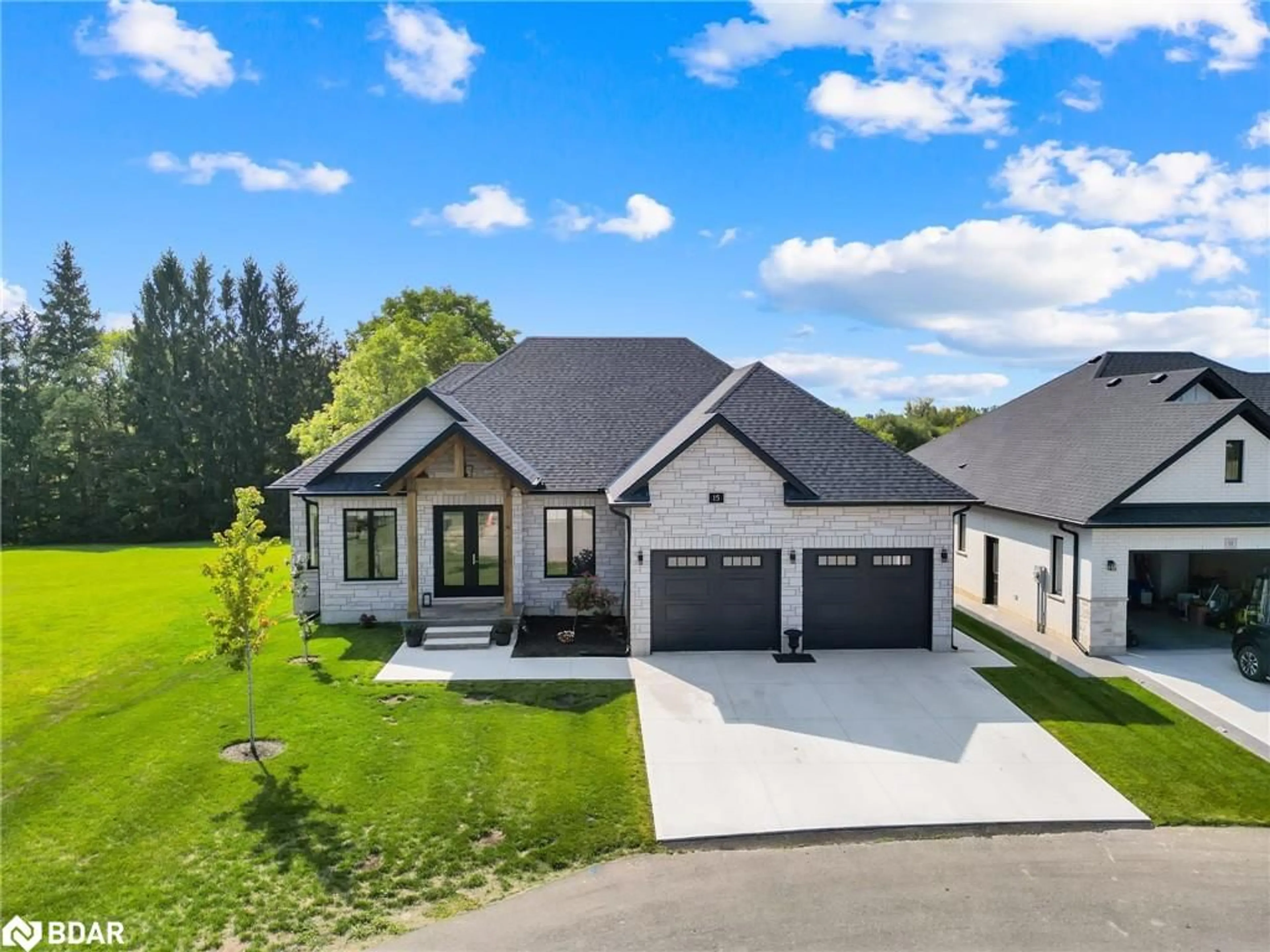 A pic from outside/outdoor area/front of a property/back of a property/a pic from drone, street for 15 Cornwell Cres, Norwich Ontario M0J 1P0