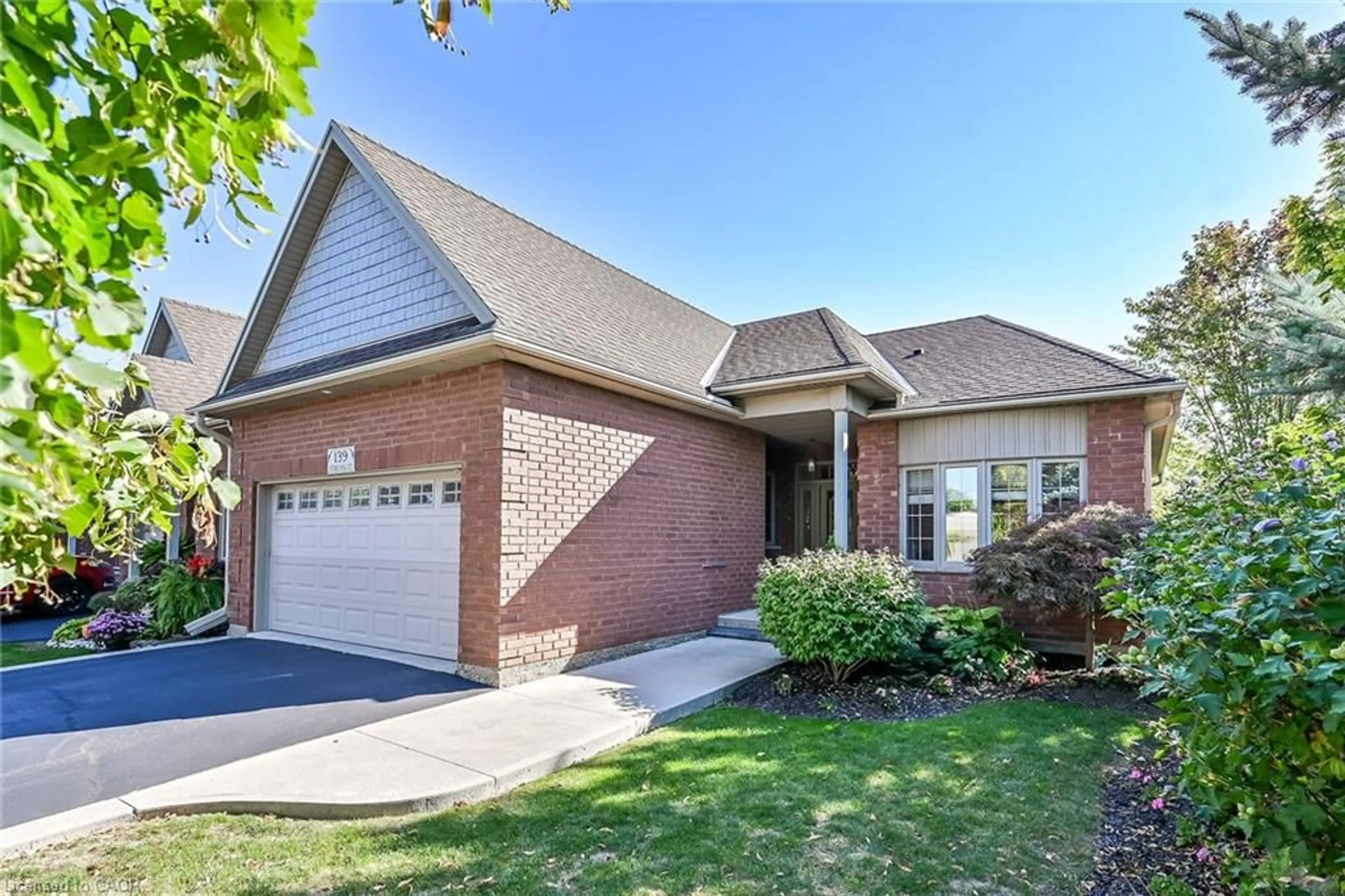 Home with brick exterior material, street for 139 Stirling St, Caledonia Ontario N3W 0A4