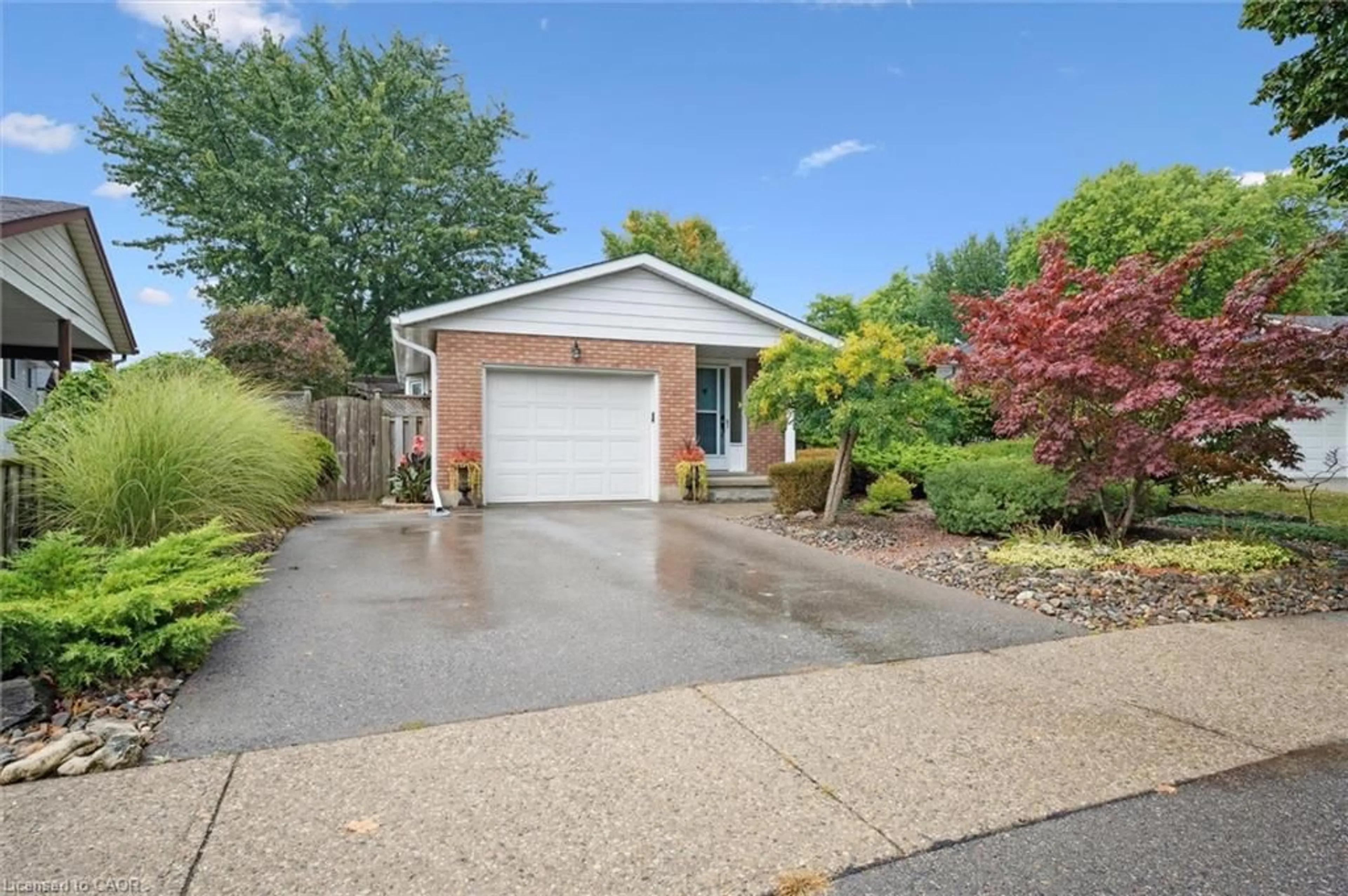 Home with brick exterior material, street for 210 Foxhunt St, Waterloo Ontario N2K 2S2