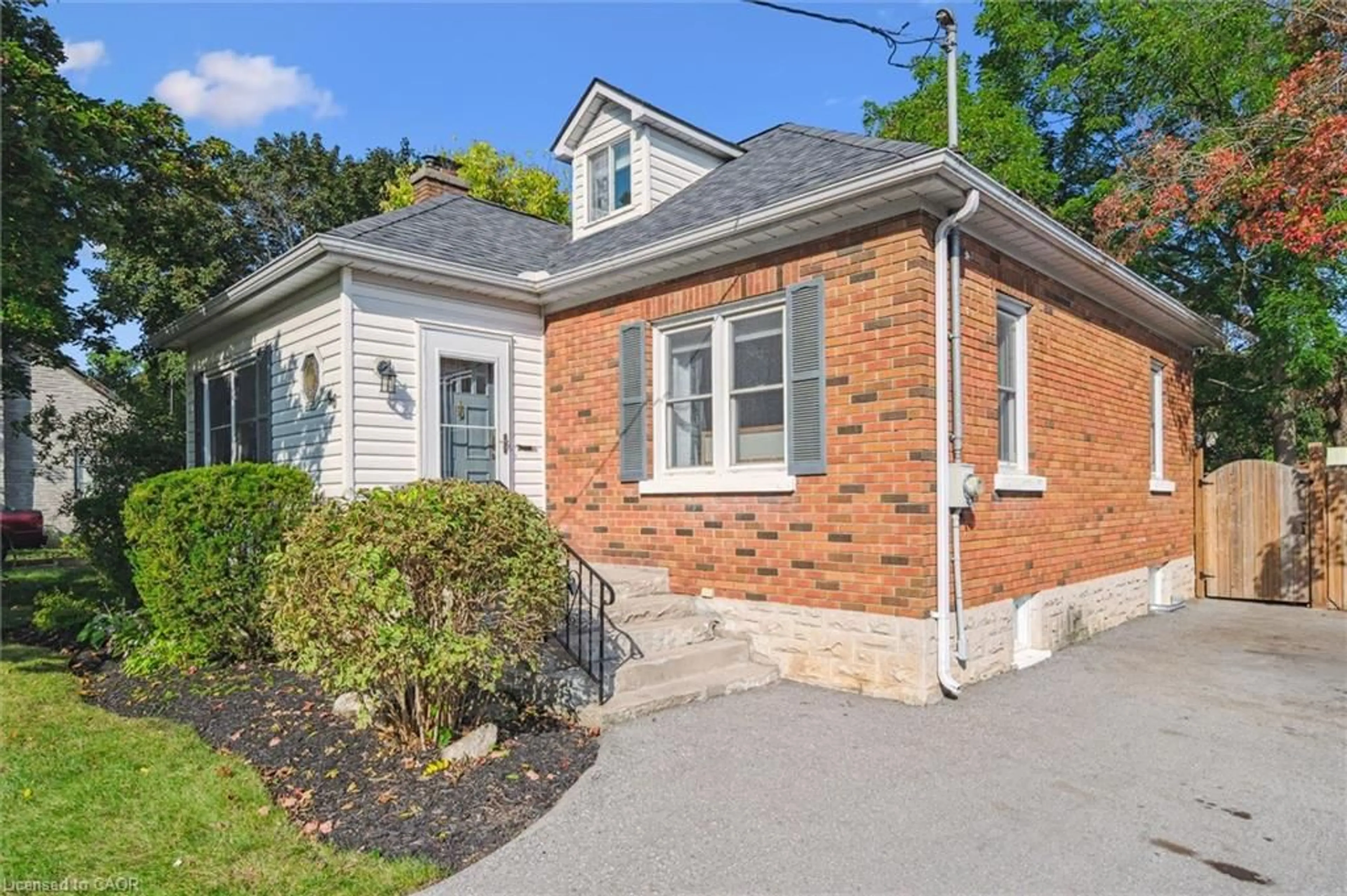 Home with brick exterior material, street for 96 Selkirk St, Cambridge Ontario N1S 1Z4