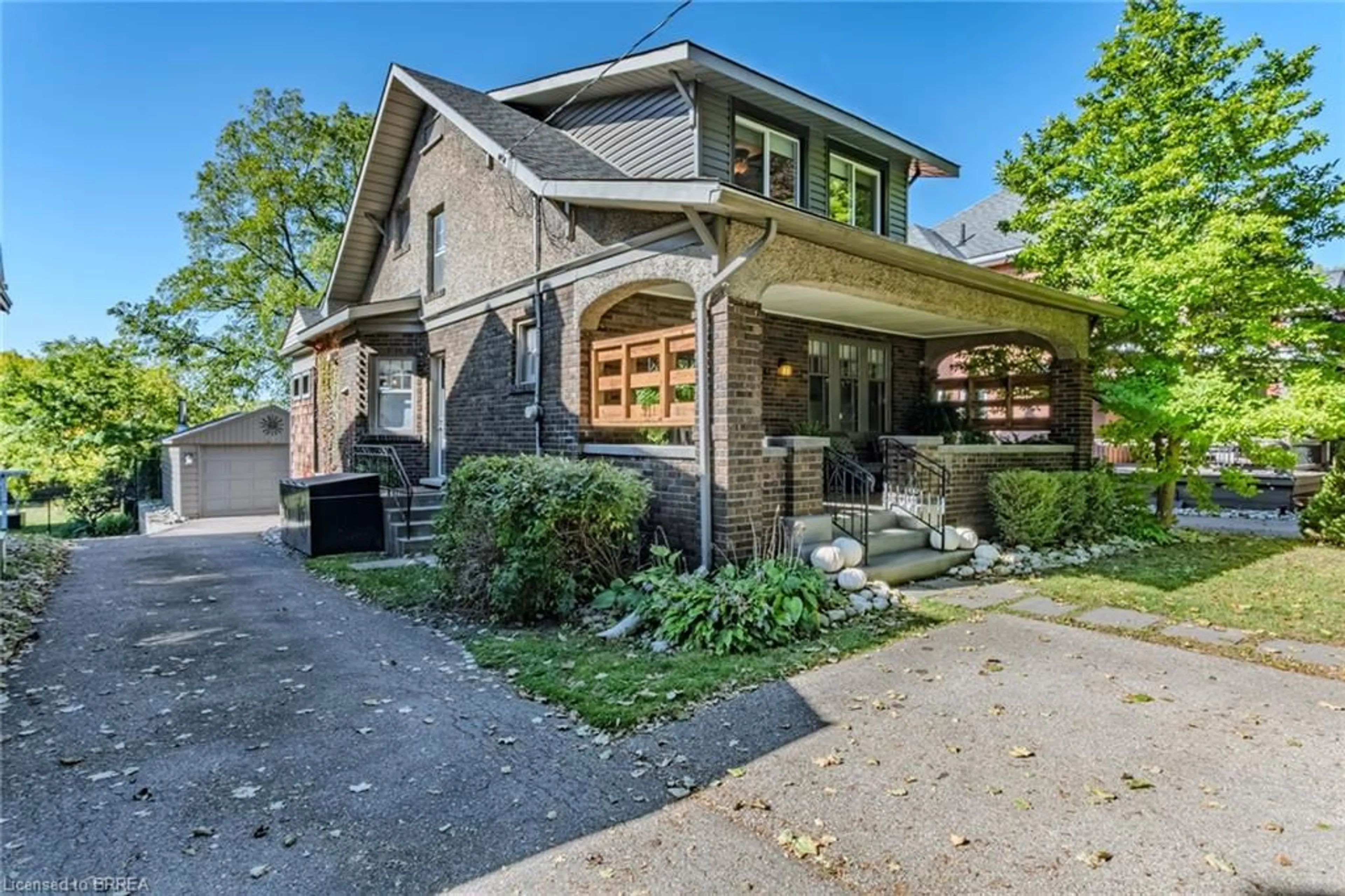 Home with brick exterior material, street for 30 Banfield St, Paris Ontario N3L 2Y6
