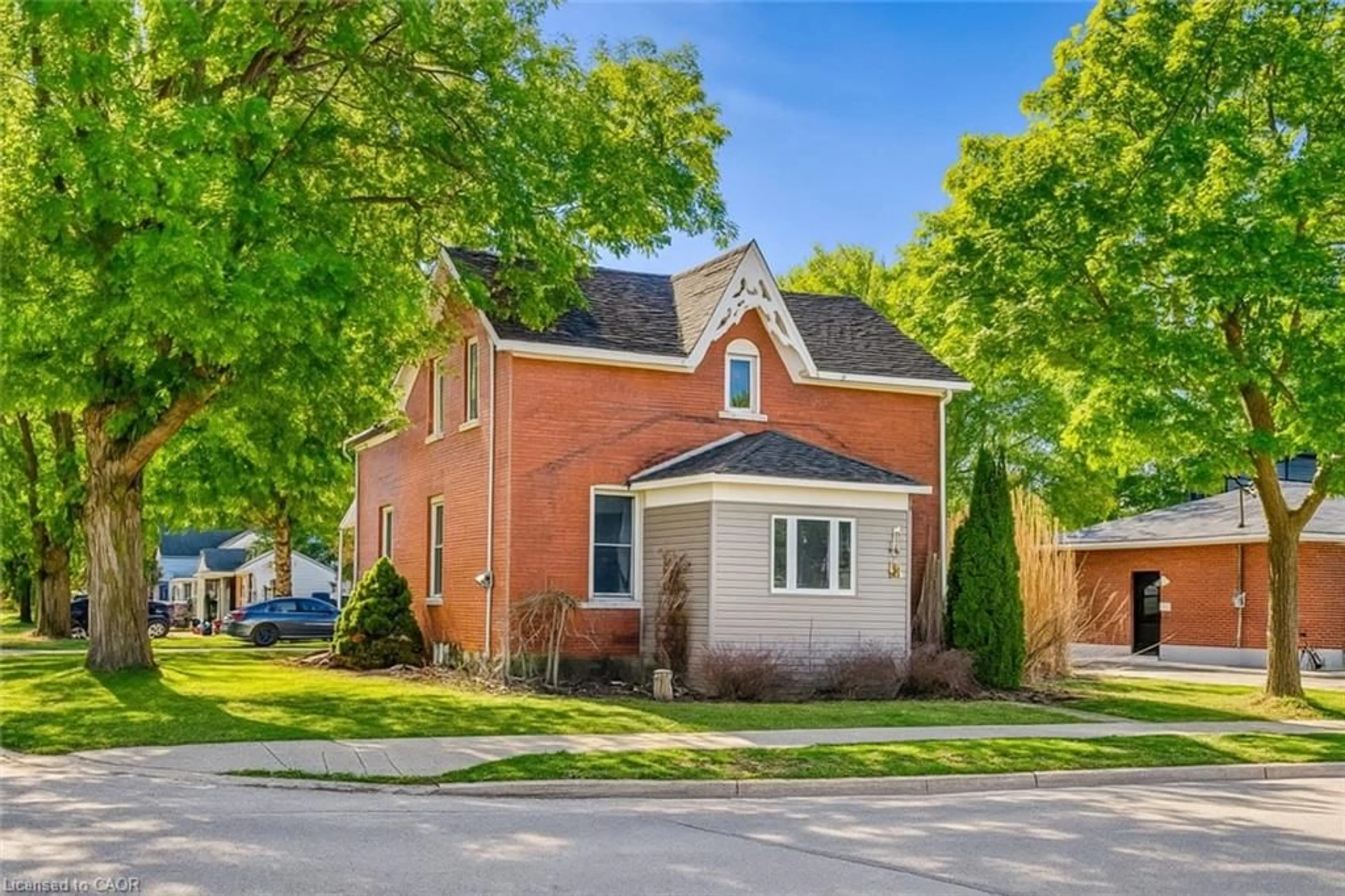 Home with brick exterior material, street for 137 Wellington St, Mitchell Ontario N0K 1N0