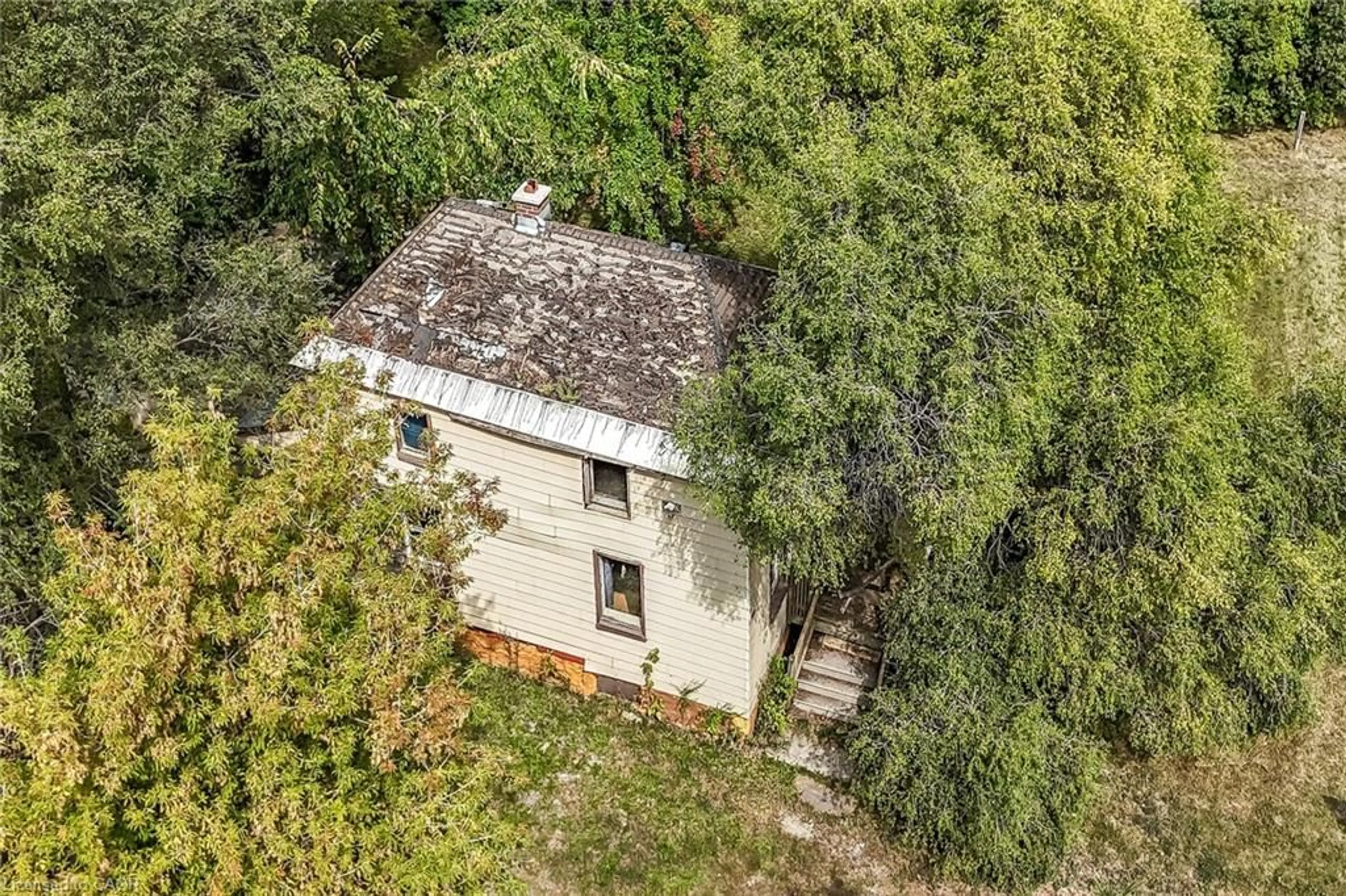 A pic from outside/outdoor area/front of a property/back of a property/a pic from drone, building for 4487 Highway 6, Hagersville Ontario N0A 1H0