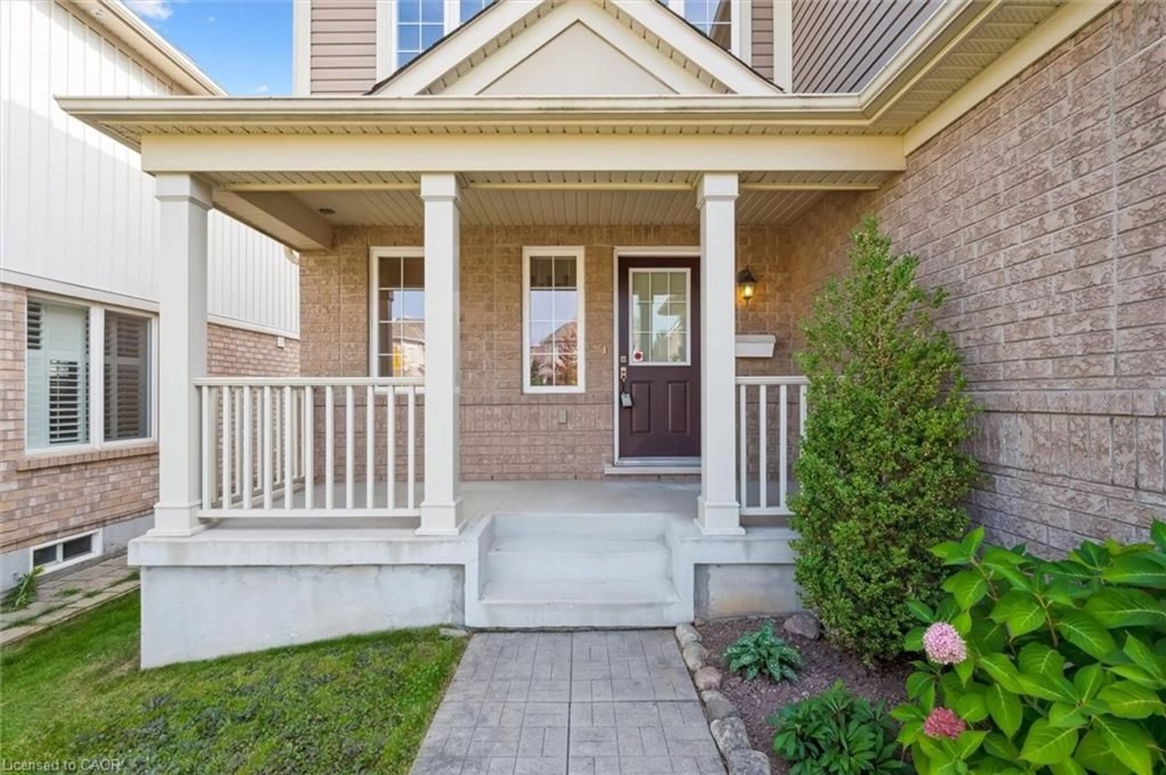 Home with brick exterior material, street for 19 Horton Walk, Cambridge Ontario N3C 0C1