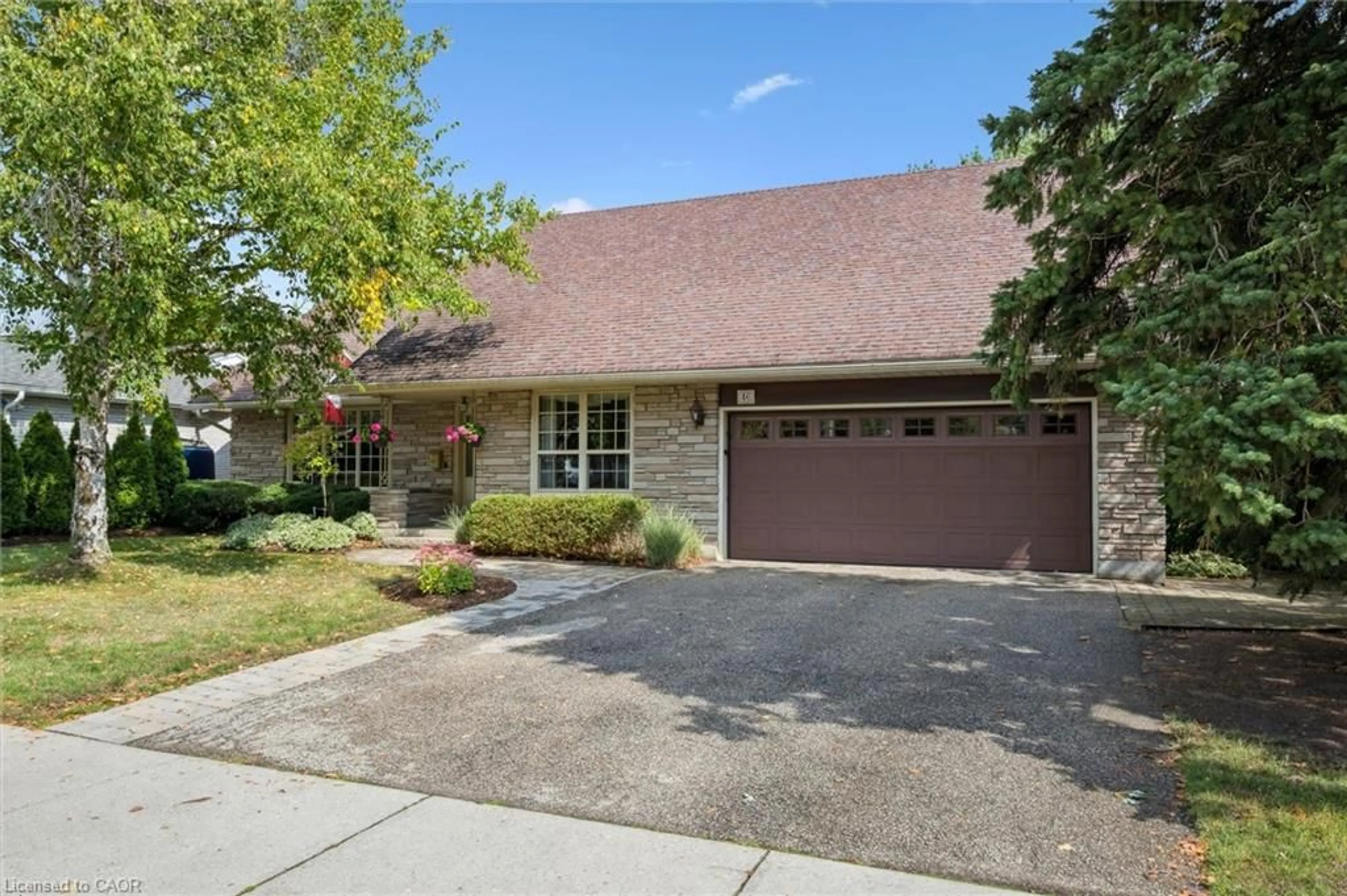 Home with brick exterior material, street for 46 Larkspur Cres, Kitchener Ontario N2M 4W9