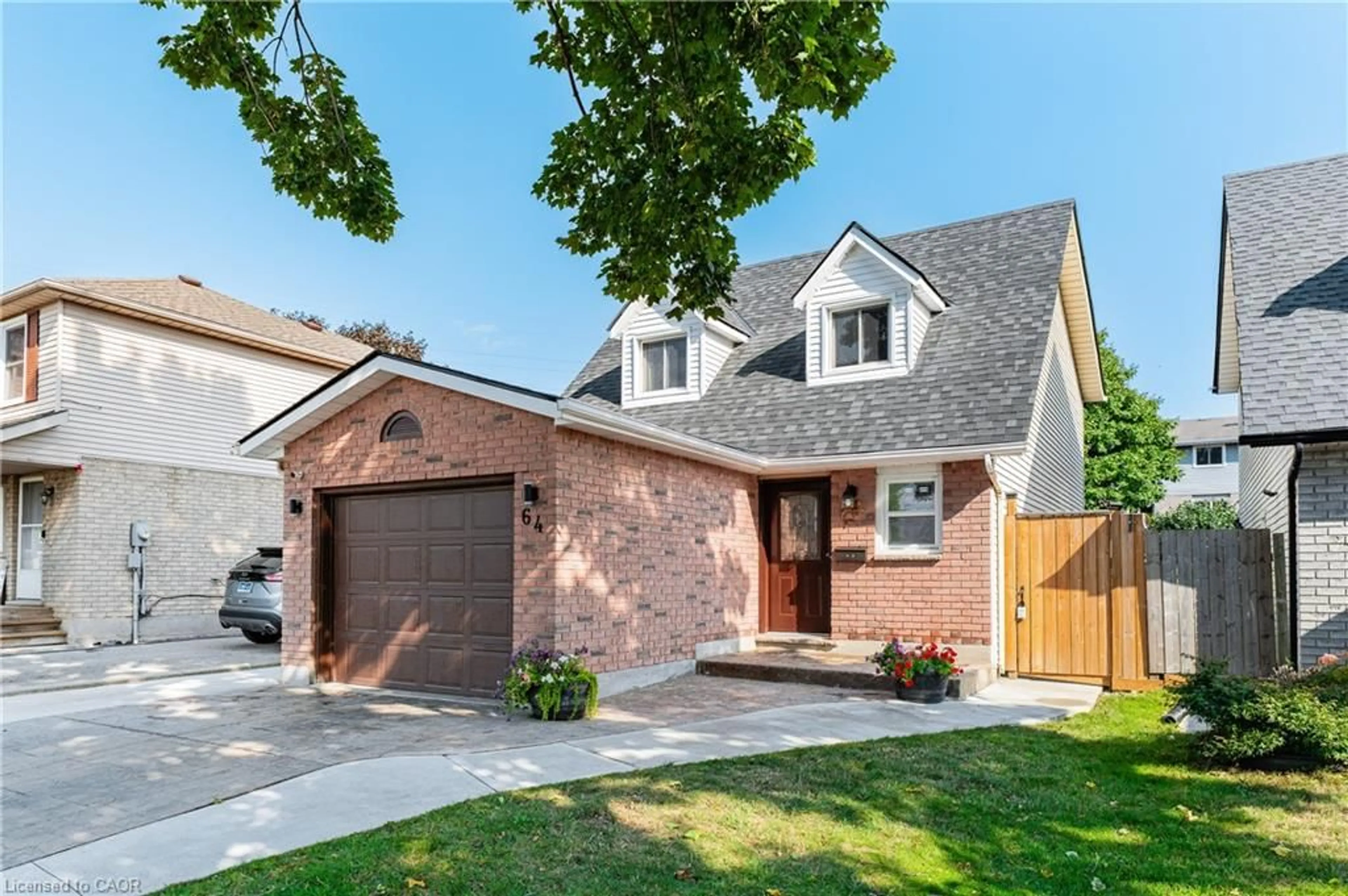 Home with brick exterior material, street for 64 Glenbrook Cres, Cambridge Ontario N1R 7Z2