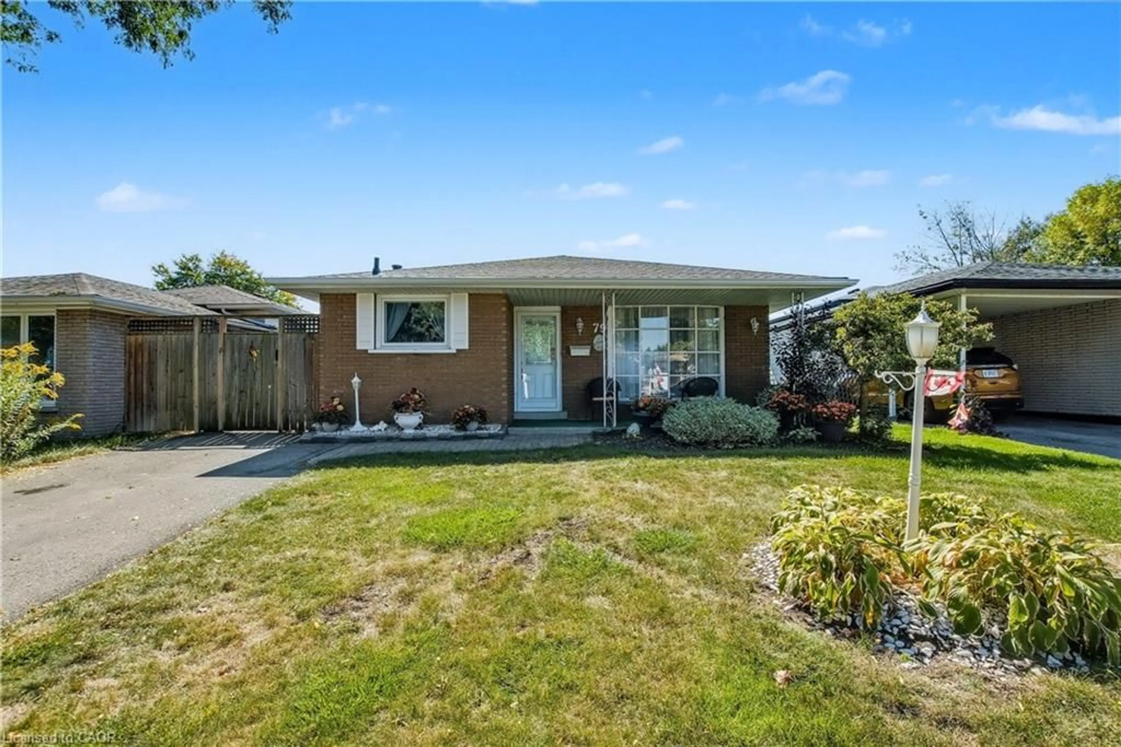 Home with brick exterior material, street for 79 Gardiner Dr, Hamilton Ontario L9C 4V3