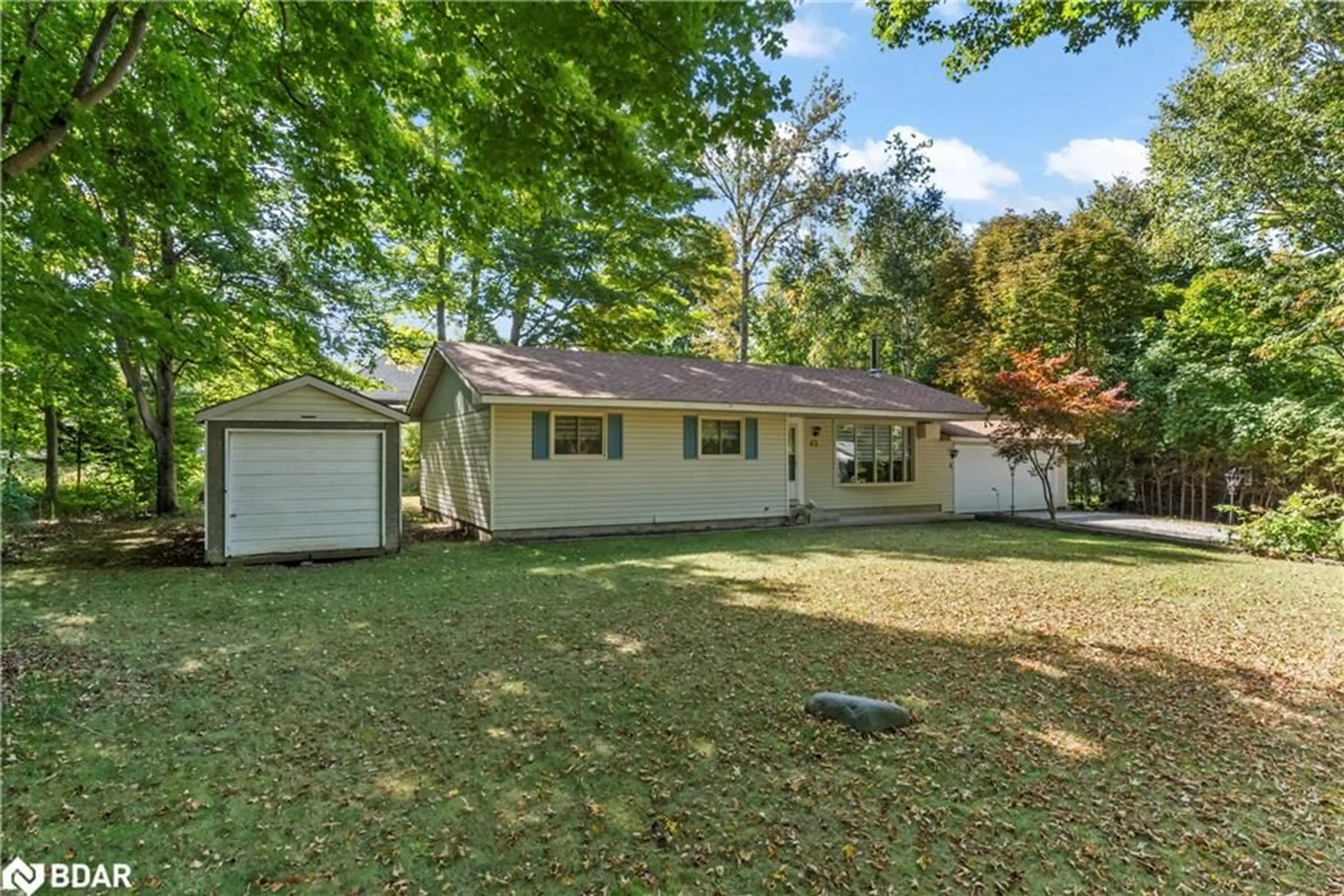 A pic from outside/outdoor area/front of a property/back of a property/a pic from drone, street for 42 Birch St, Sauble Beach Ontario N0H 5G0