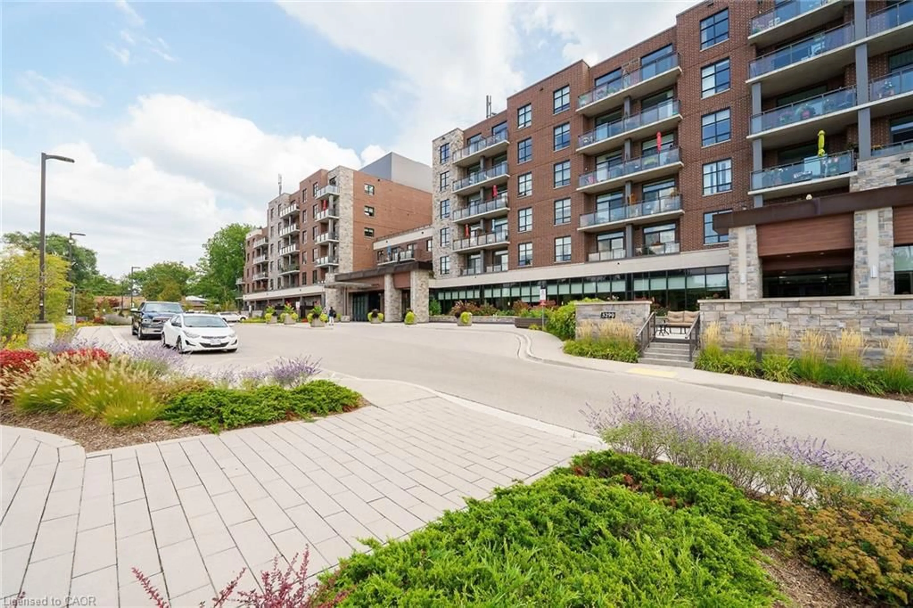 Patio, street for 3290 New St #206, Burlington Ontario L7N 1M8