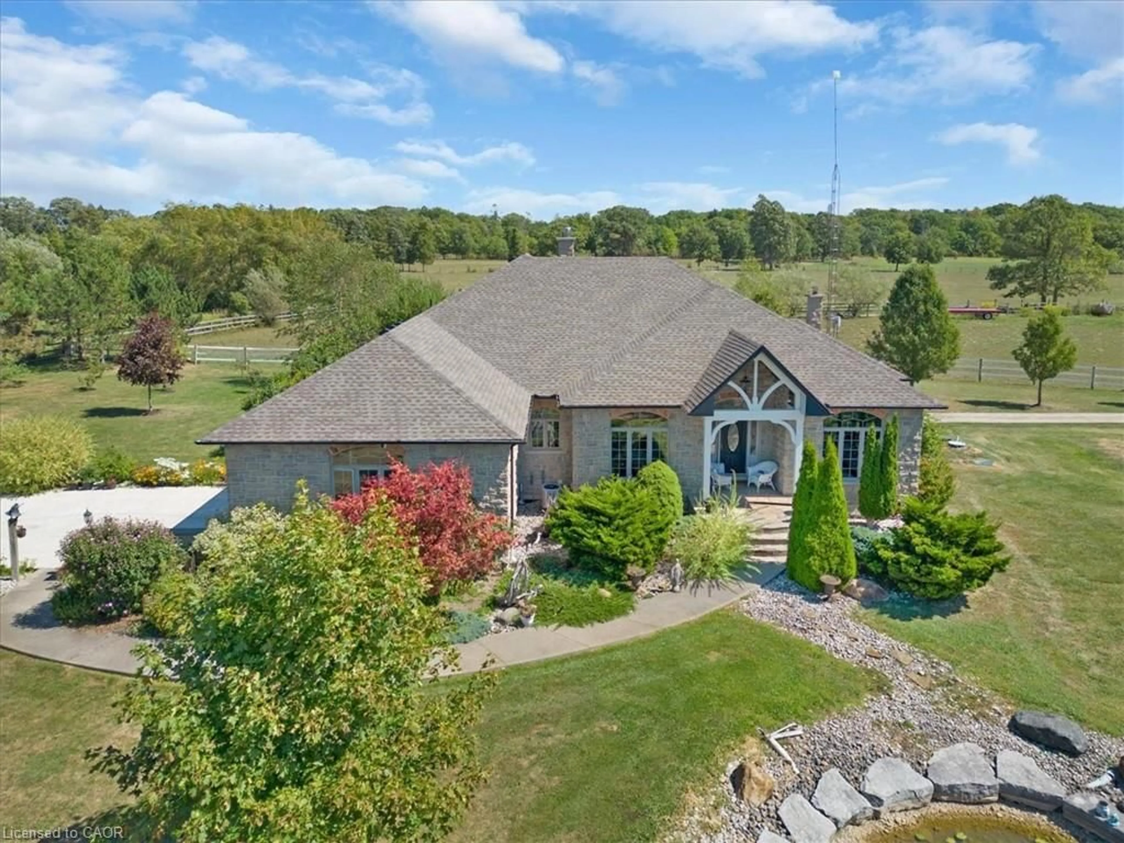 A pic from outside/outdoor area/front of a property/back of a property/a pic from drone, water/lake/river/ocean view for 1945 Abingdon Rd, West Lincoln Ontario L0R 1E0