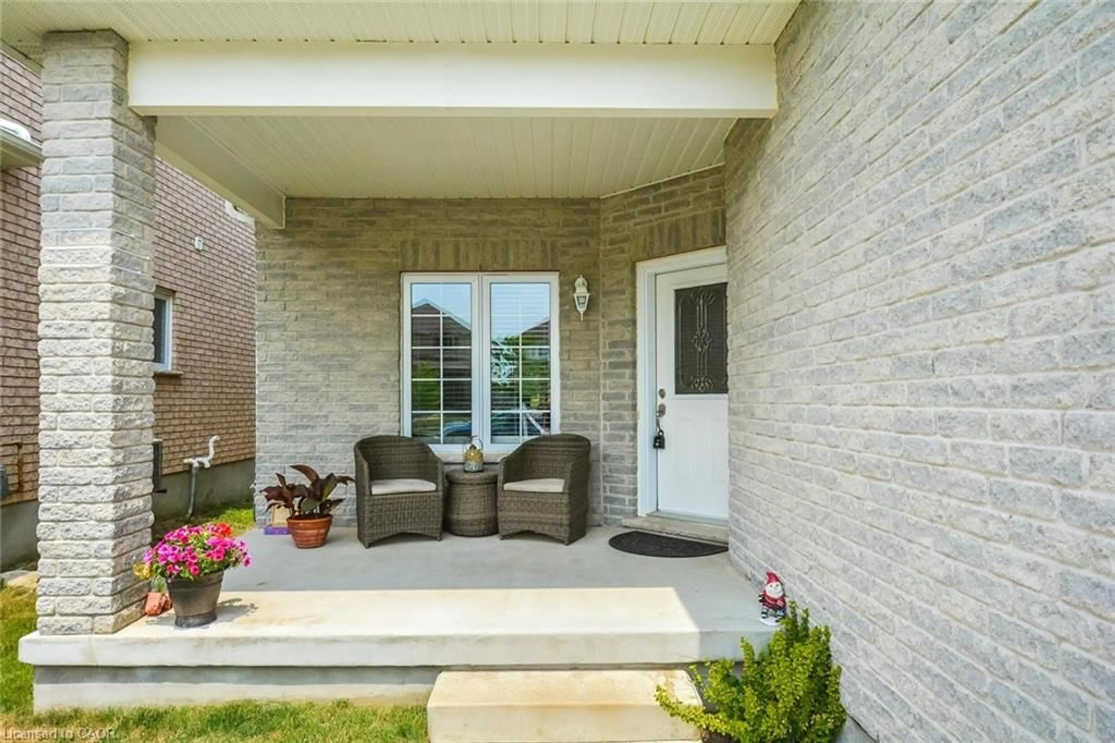 Home with brick exterior material, street for 49 Fitzgerald Dr, Cambridge Ontario N1T 0B2