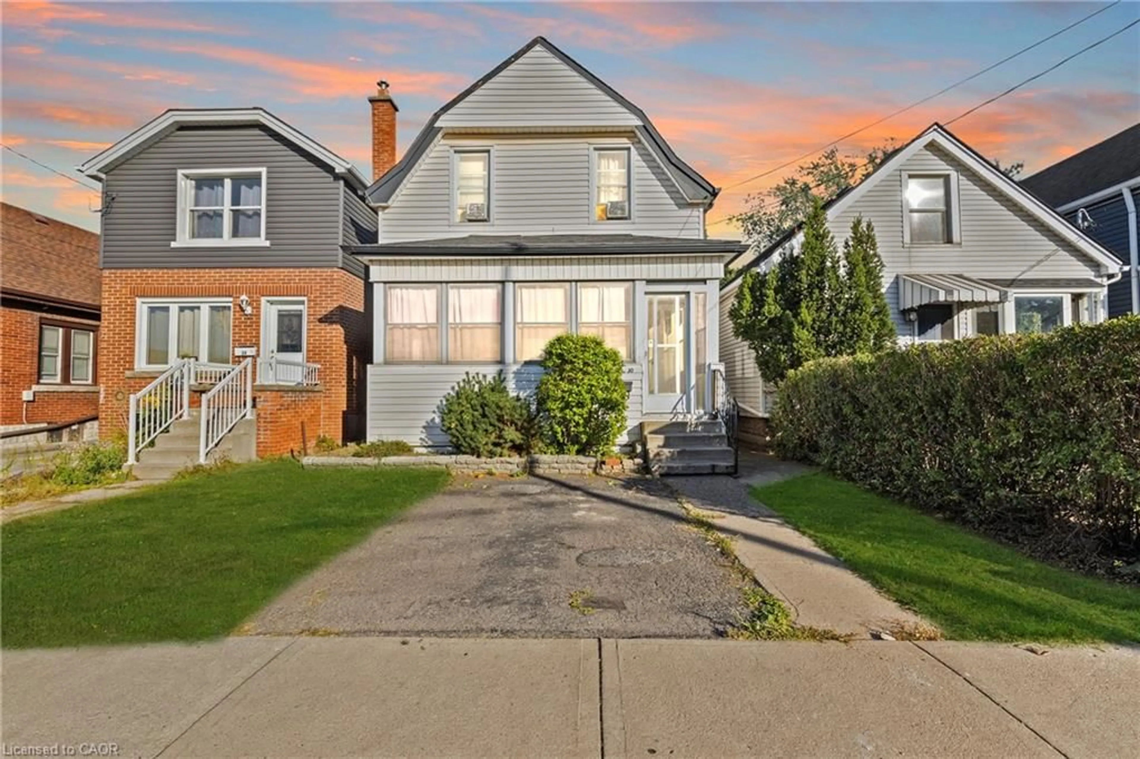 Unknown for 30 Frederick Ave, Hamilton Ontario L8H 4K3