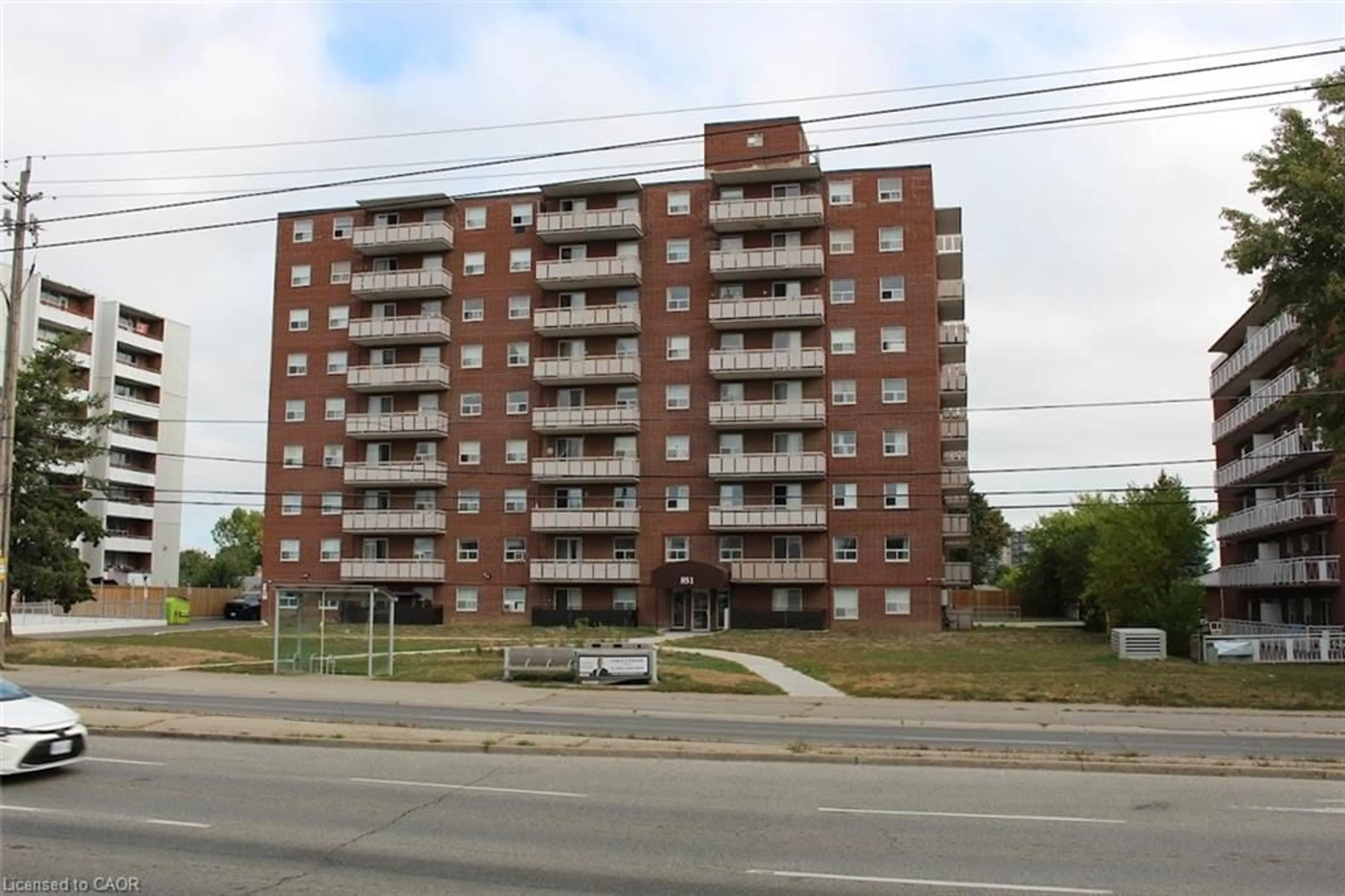 Unknown for 851 Queenston Rd #204, Hamilton Ontario L8G 1B4