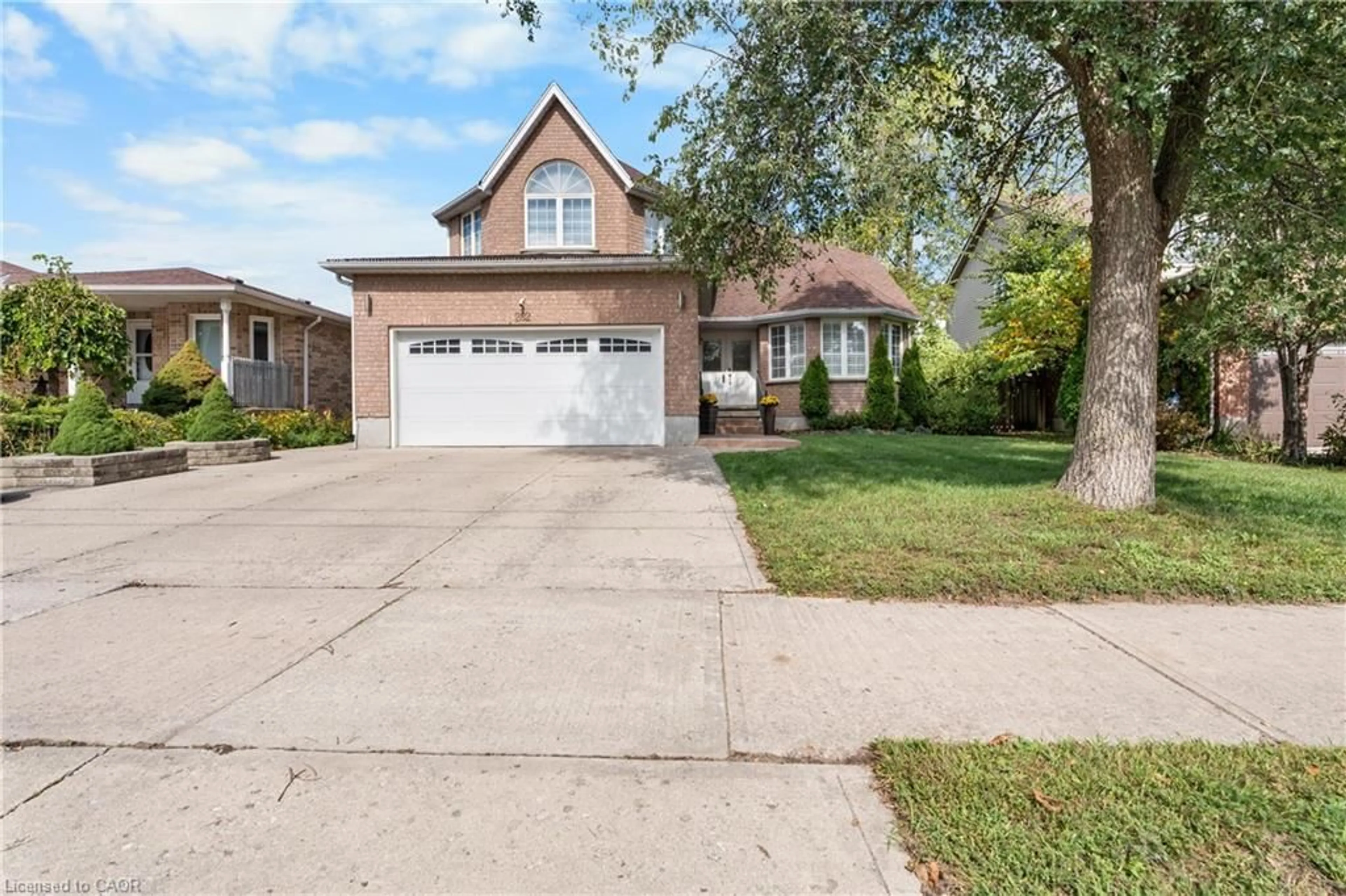 Home with brick exterior material, street for 282 Imperial Rd, Guelph Ontario N1K 1V5