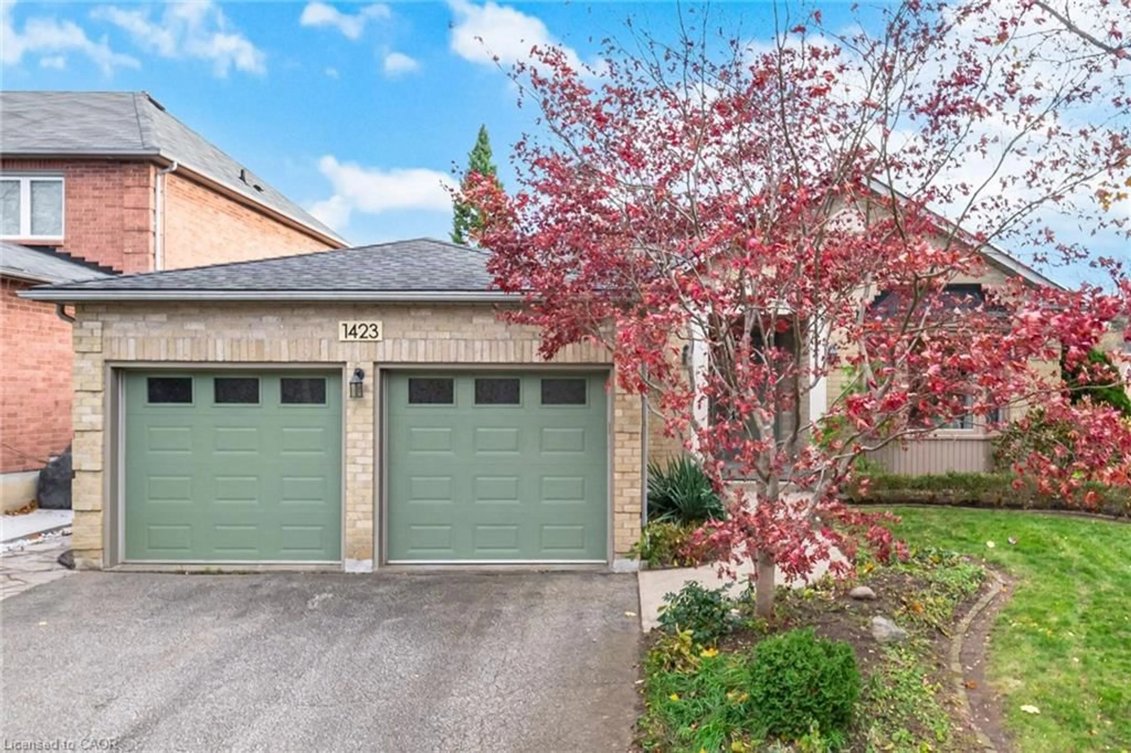 Unknown for 1423 Ravensmoor Cres, Mississauga Ontario L5M 3L1