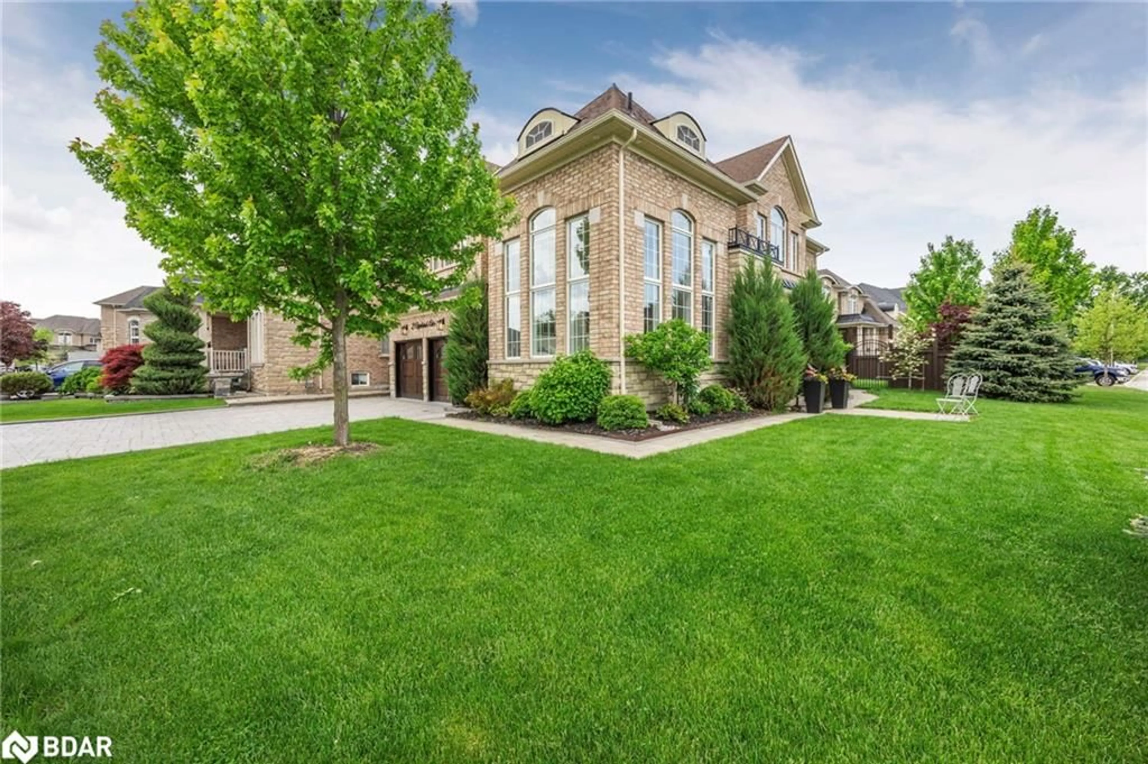 Home with brick exterior material, street for 2 Copeland Cres, Cookstown Ontario L0L 1L0