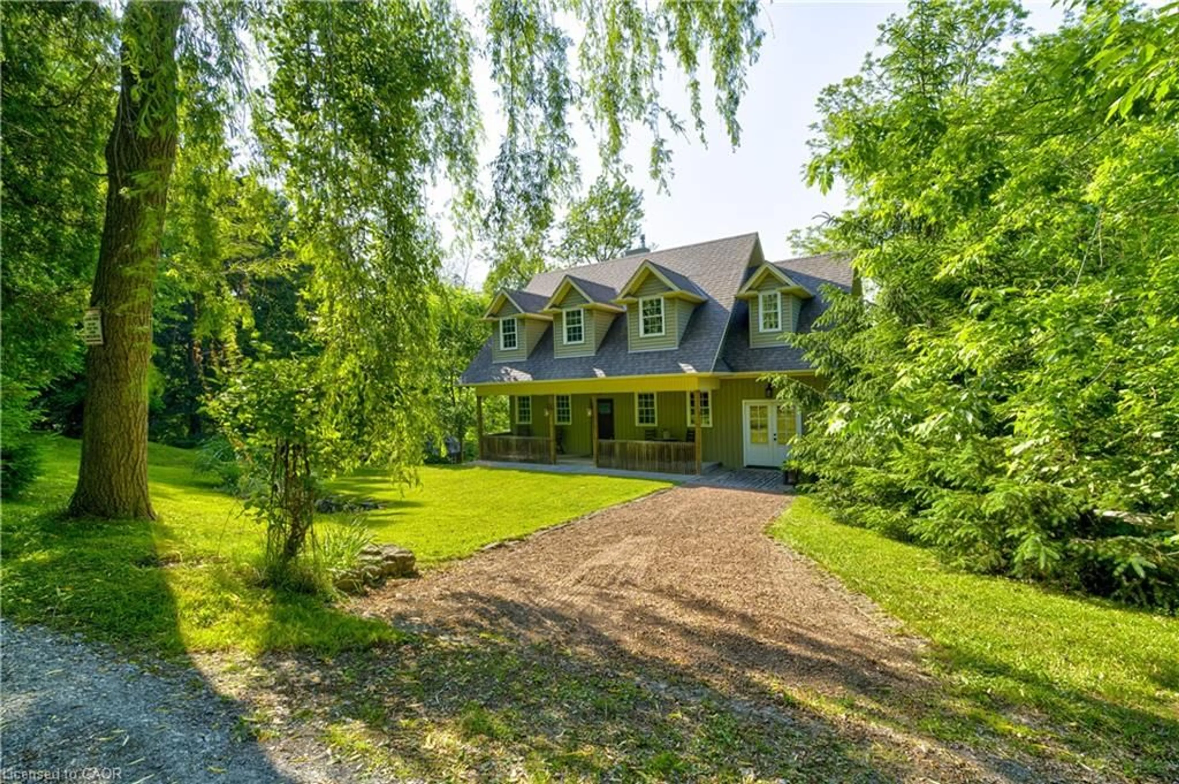 A pic from outside/outdoor area/front of a property/back of a property/a pic from drone, street for 1245 Filman Rd, Ancaster Ontario L8S 4K2