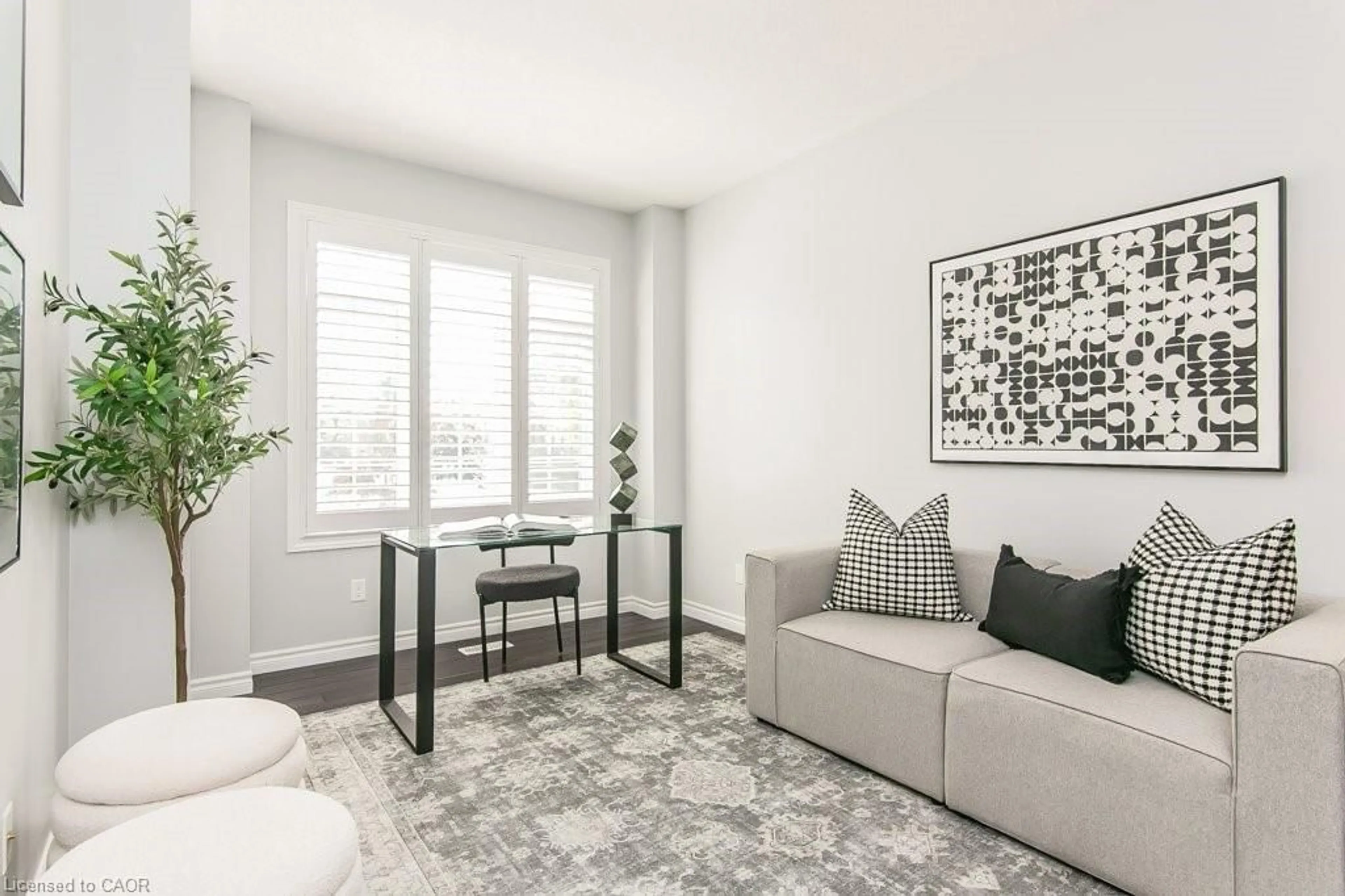 Living room with furniture, unknown for 19 Tremaine Dr, Kitchener Ontario N2A 4L9