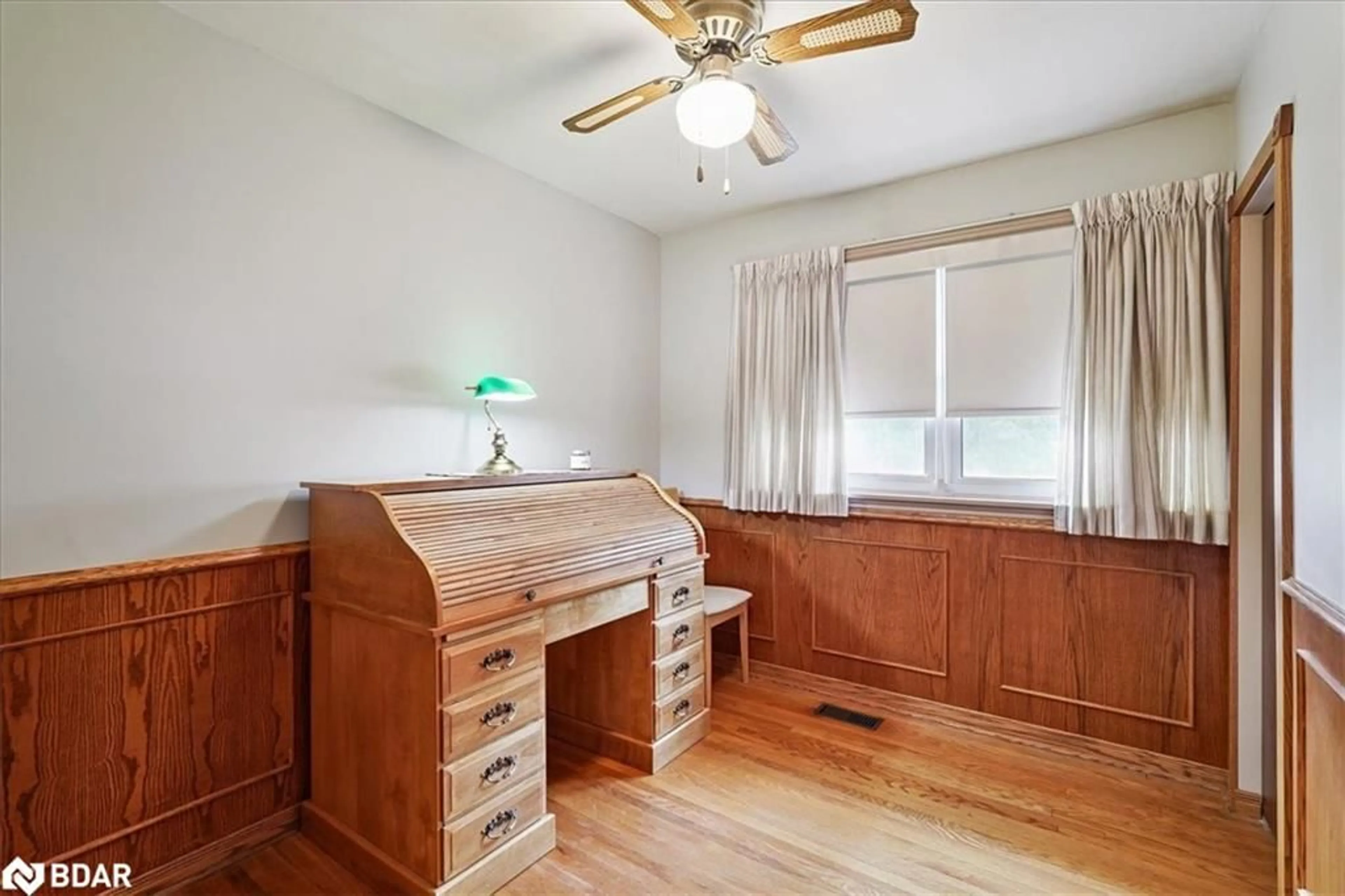 A pic of a room for 195 Toynbee Trail, Toronto Ontario M1E 1G5