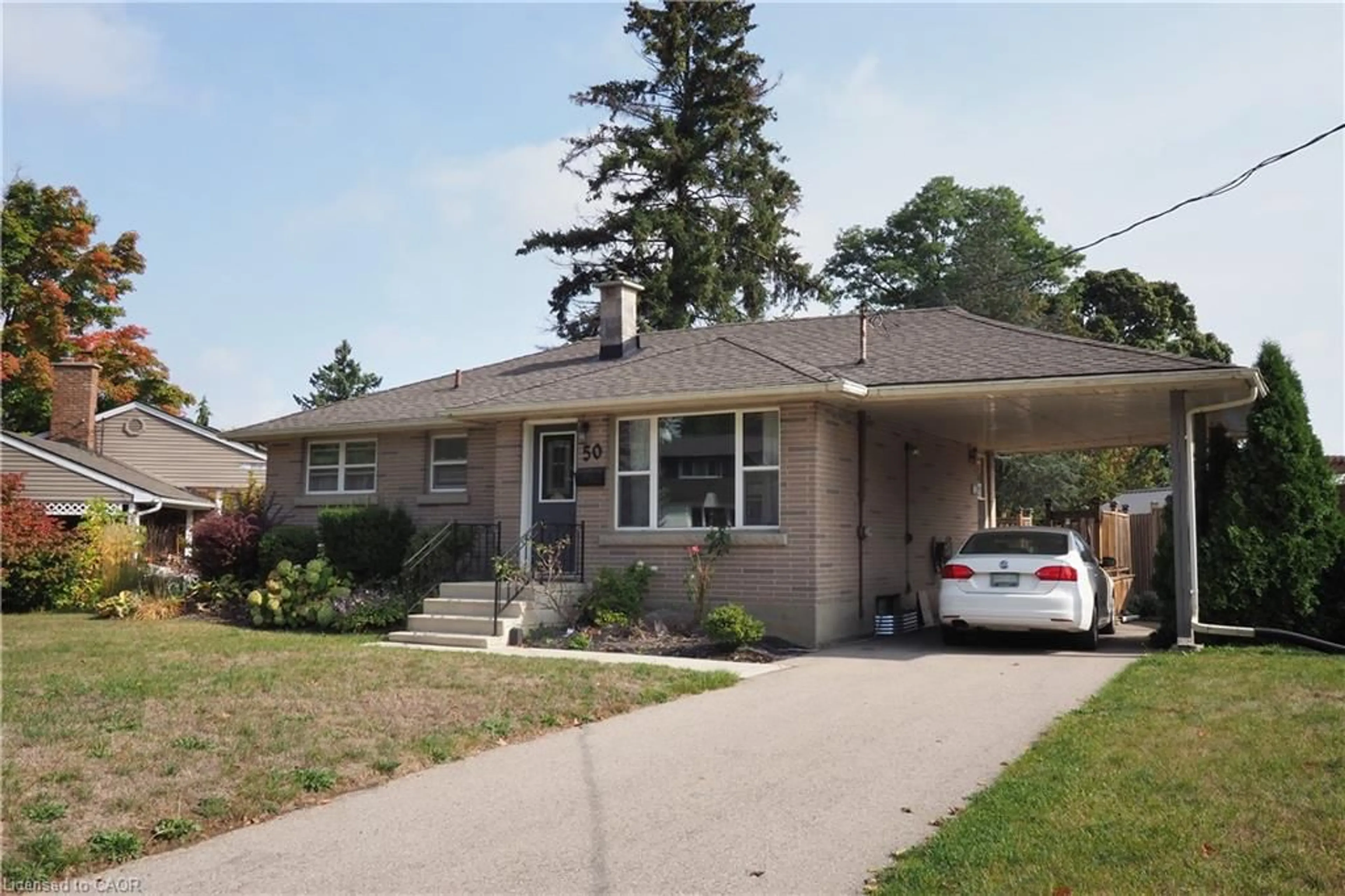 Home with brick exterior material, street for 50 Earlscourt Cres, Woodstock Ontario N4S 5H3