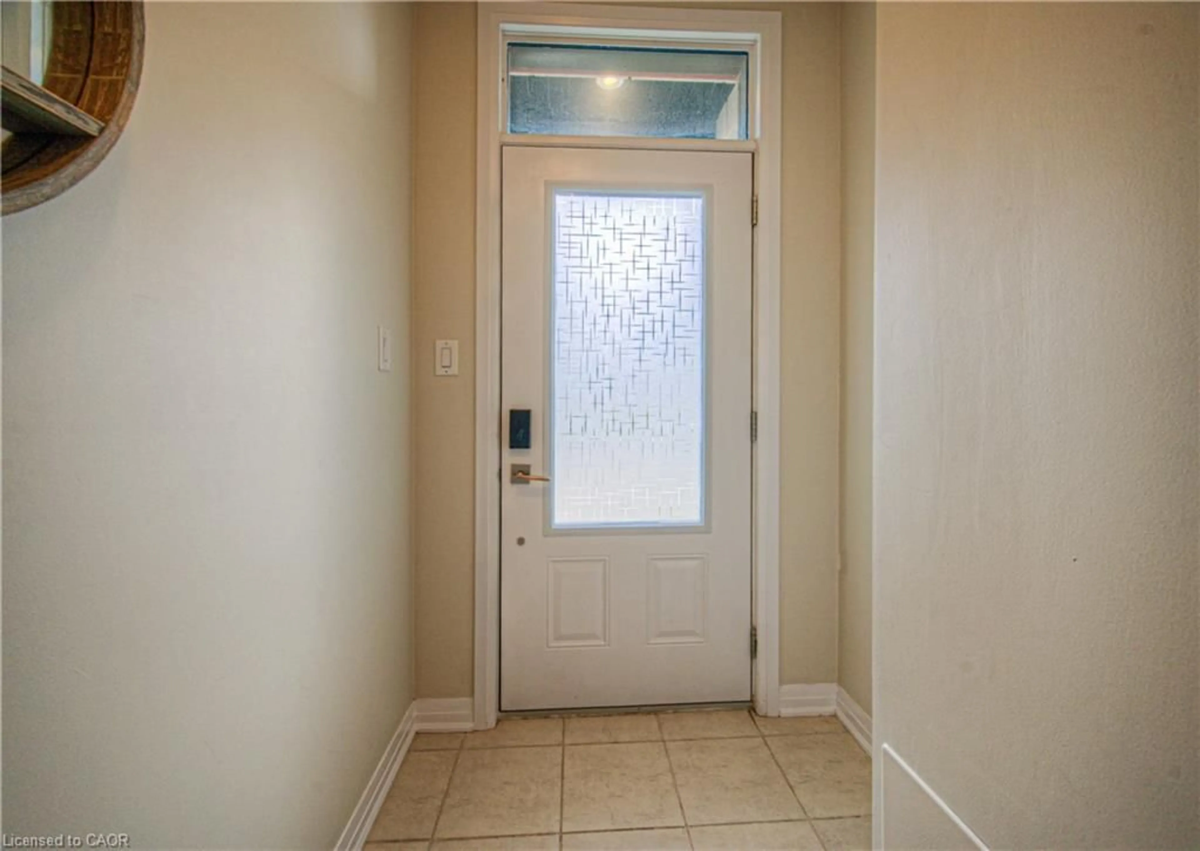 Indoor entryway for 155 Thomas Slee Dr #1F, Kitchener Ontario N2P 0J8