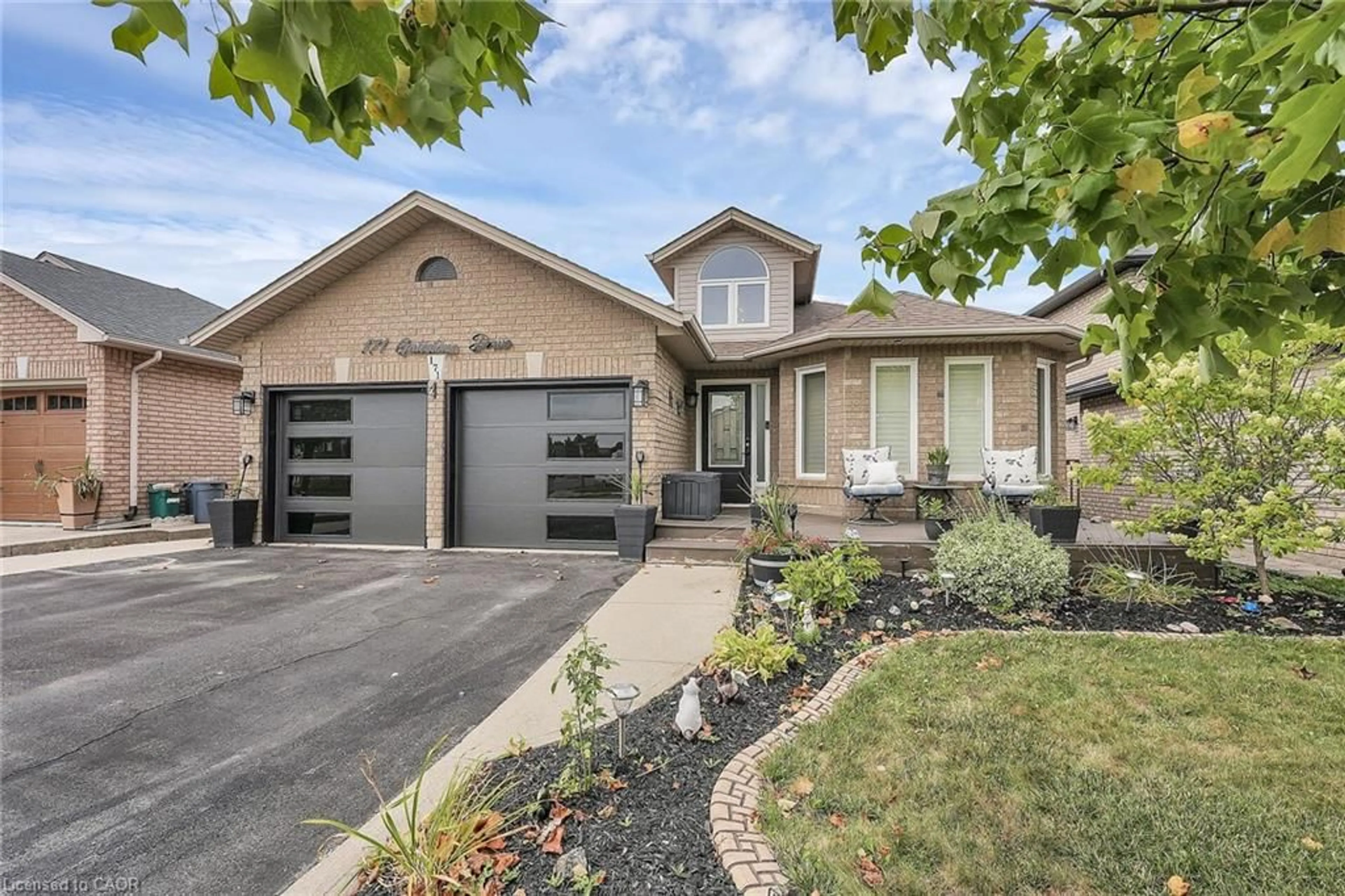 Home with brick exterior material, street for 171 Gatestone Dr, Stoney Creek Ontario L8J 3T6