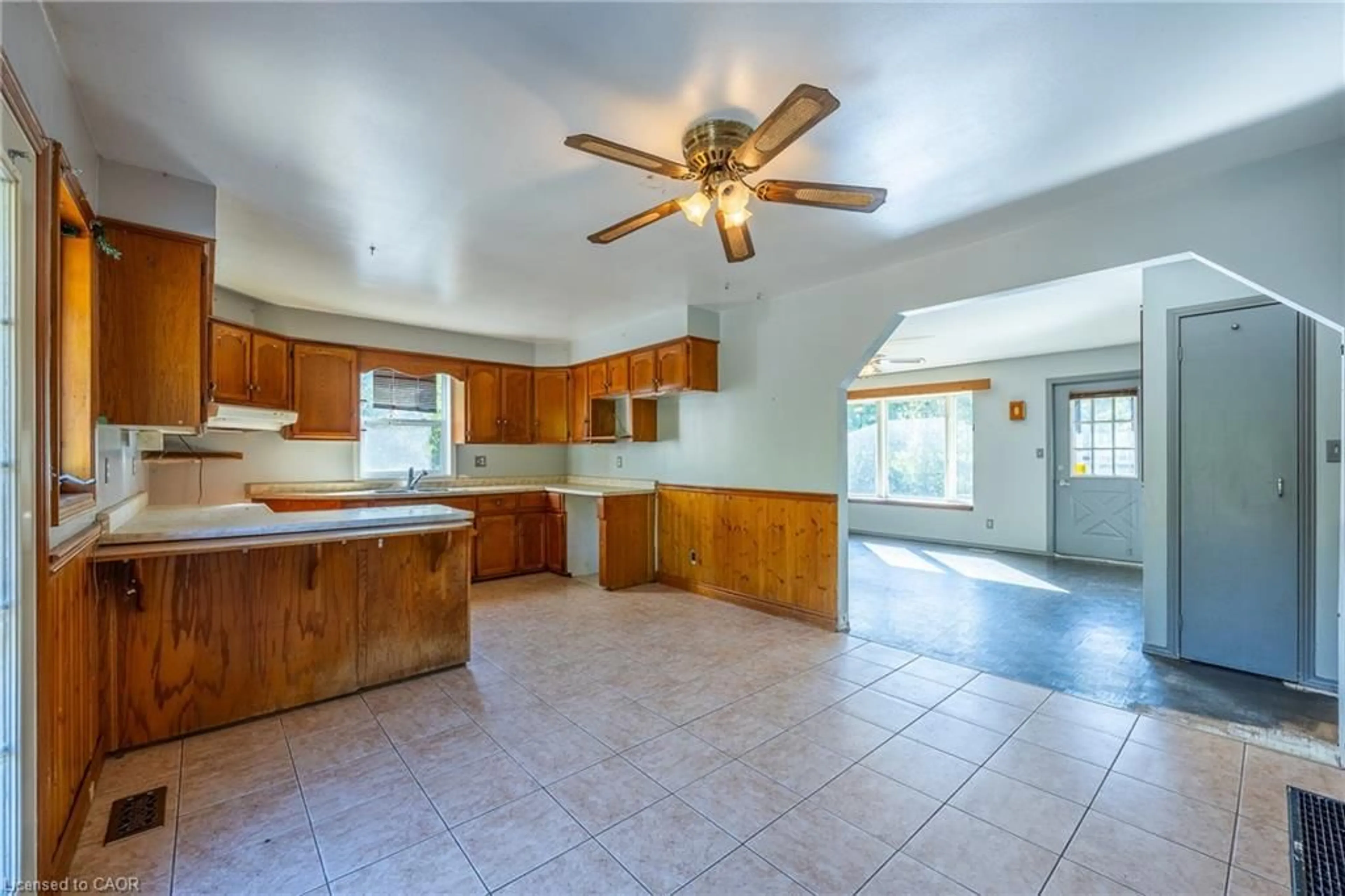 Open concept kitchen, ceramic/tile floor for 10 Troyer Rd, Walsingham Ontario N0E 1X0