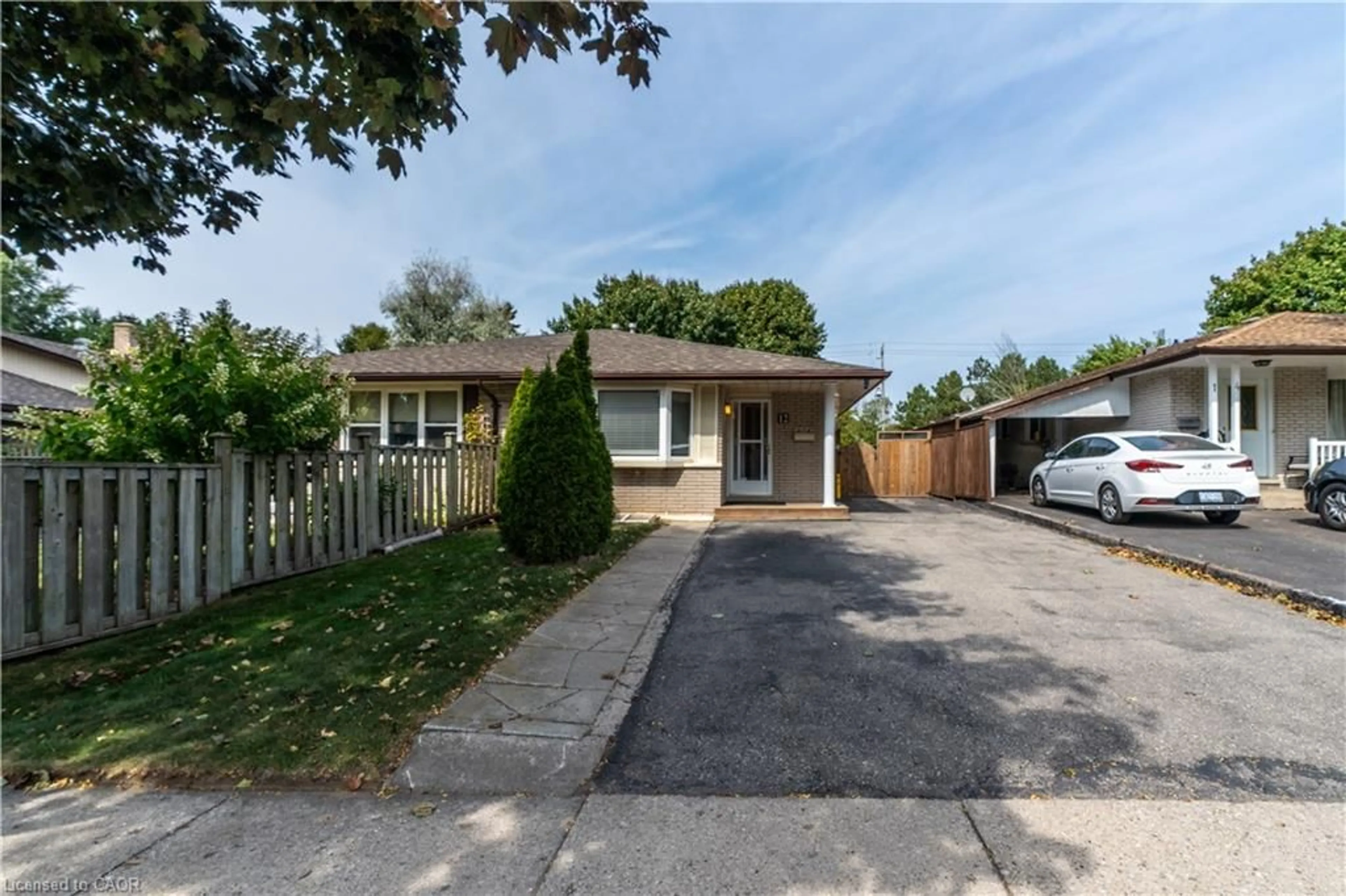 Unknown for 12 Shea Cres, Kitchener Ontario N2E 1E8