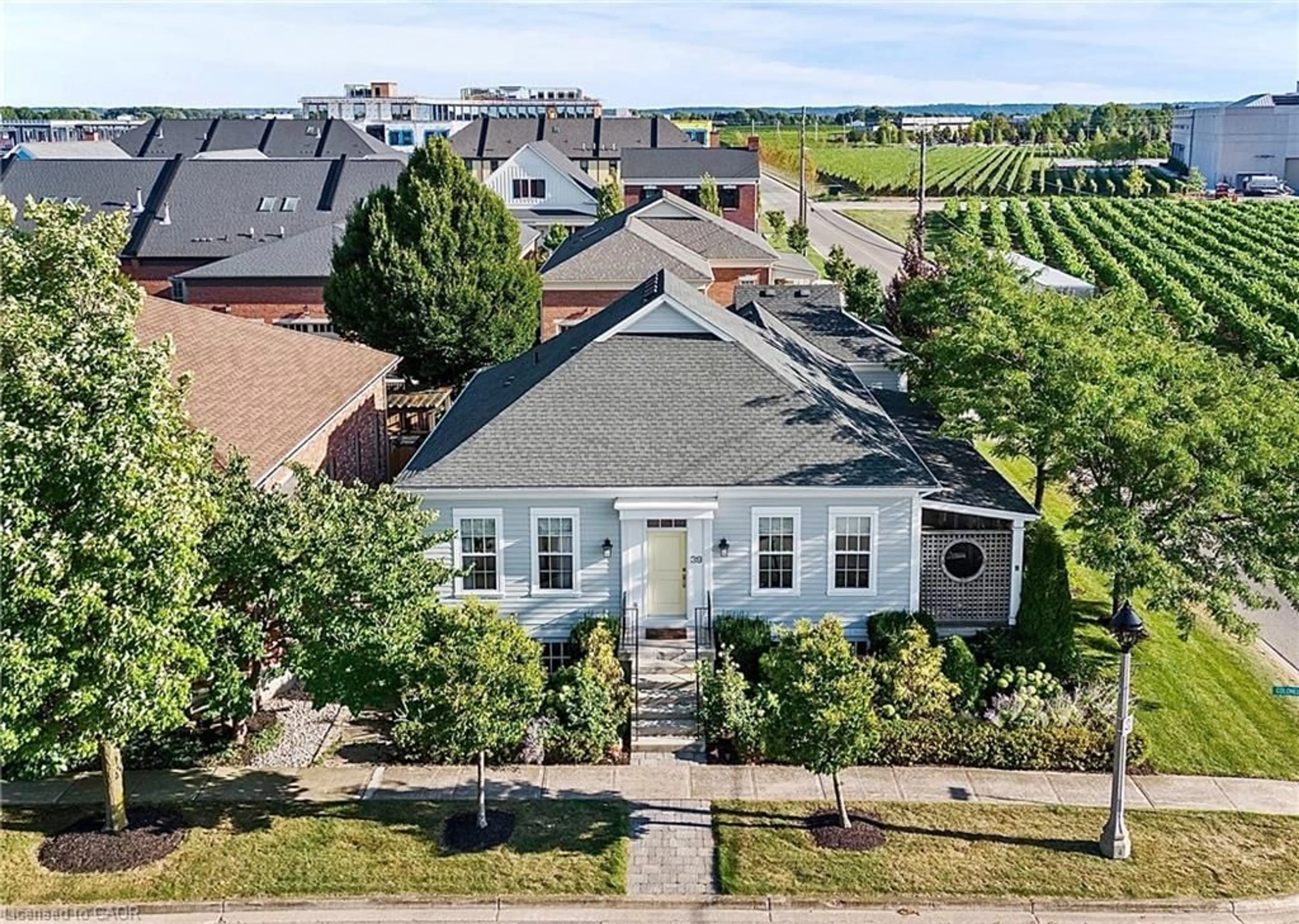 A pic from outside/outdoor area/front of a property/back of a property/a pic from drone, street for 39 Colonel Cohoe St, Niagara-on-the-Lake Ontario L0S 1J0