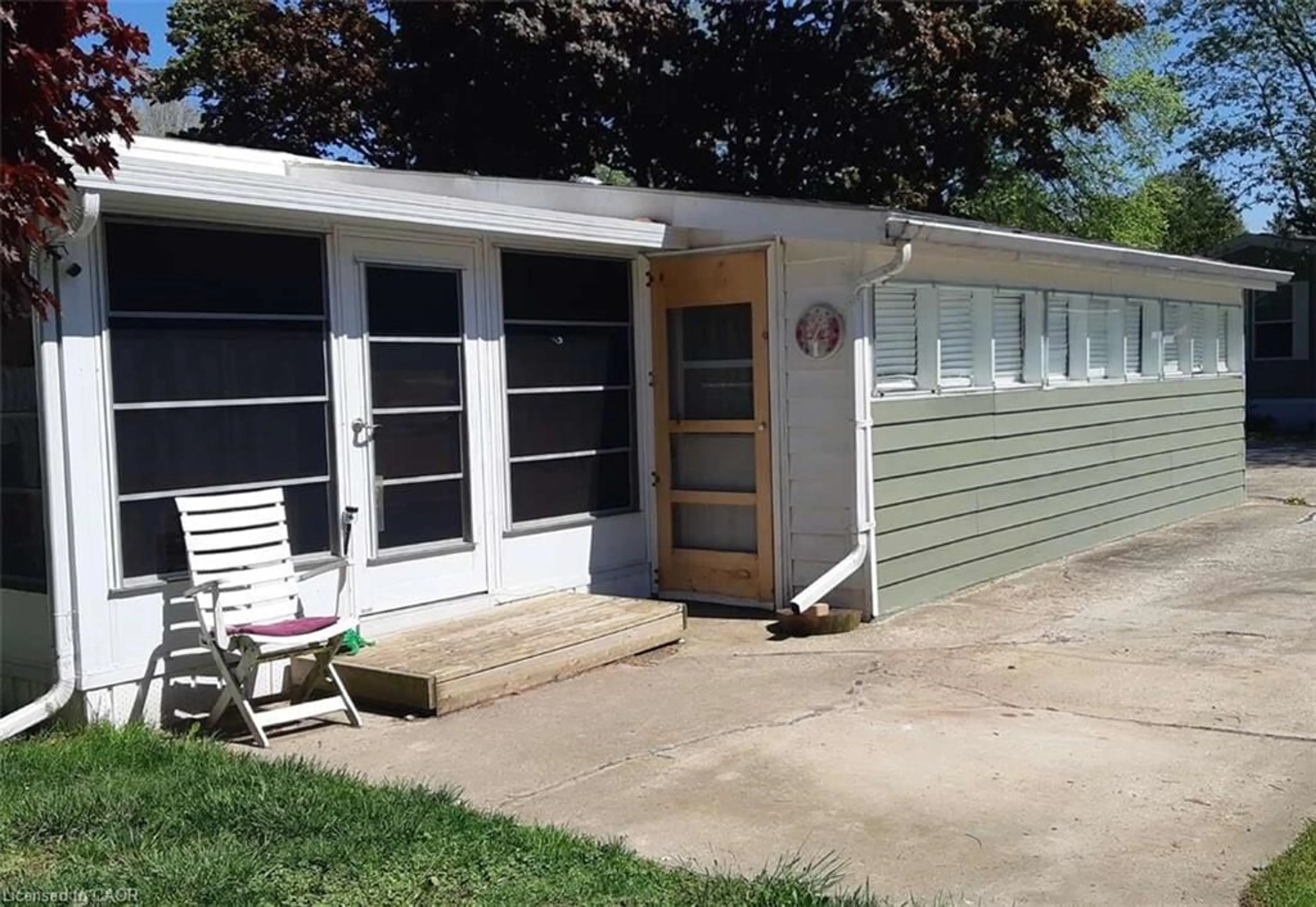 Unknown for 18 Sutton Dr, Goderich Ontario N7A 3Y3