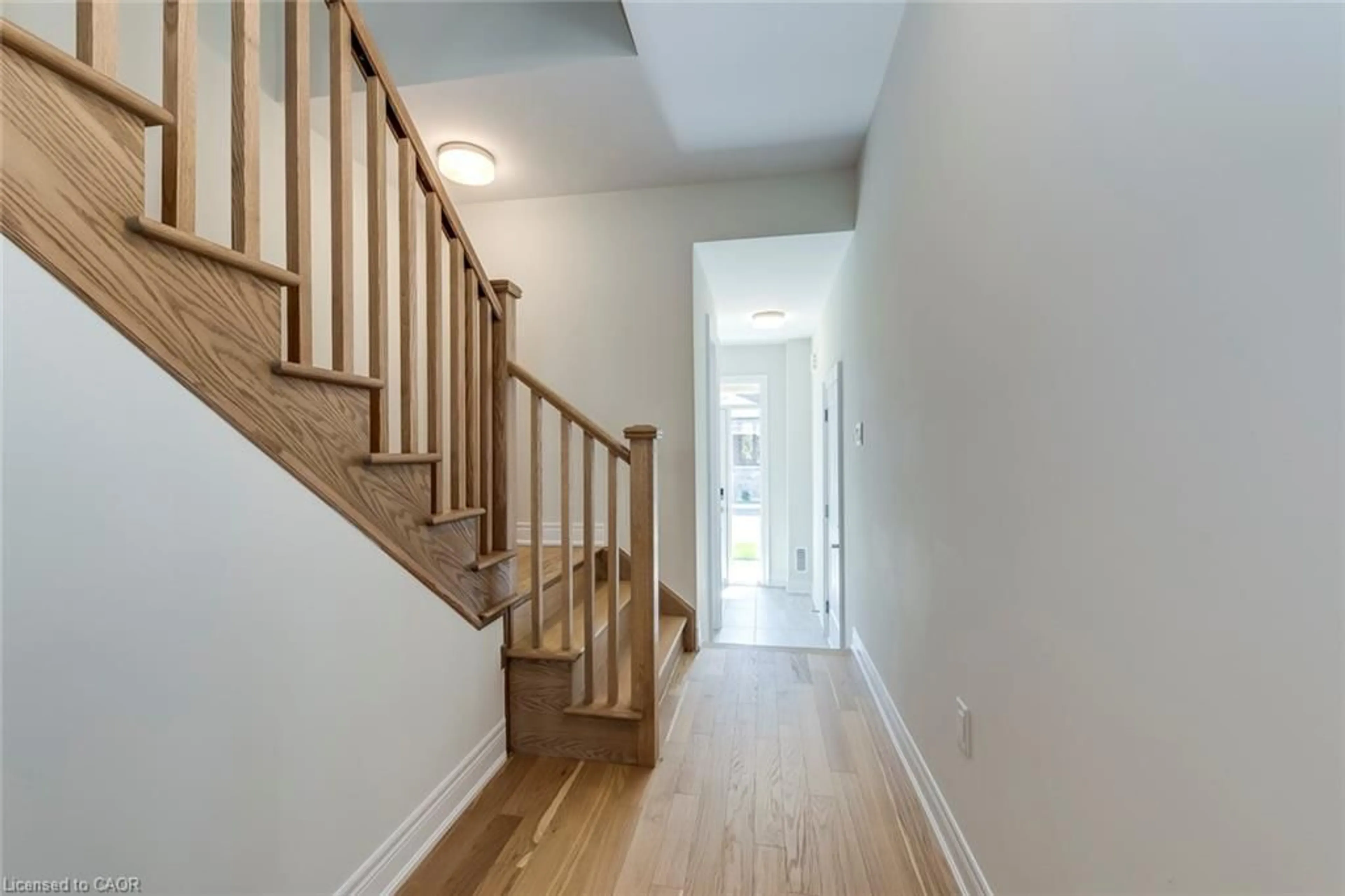 Unknown for 2184 Postmaster Dr #19, Oakville Ontario L6M 4E6