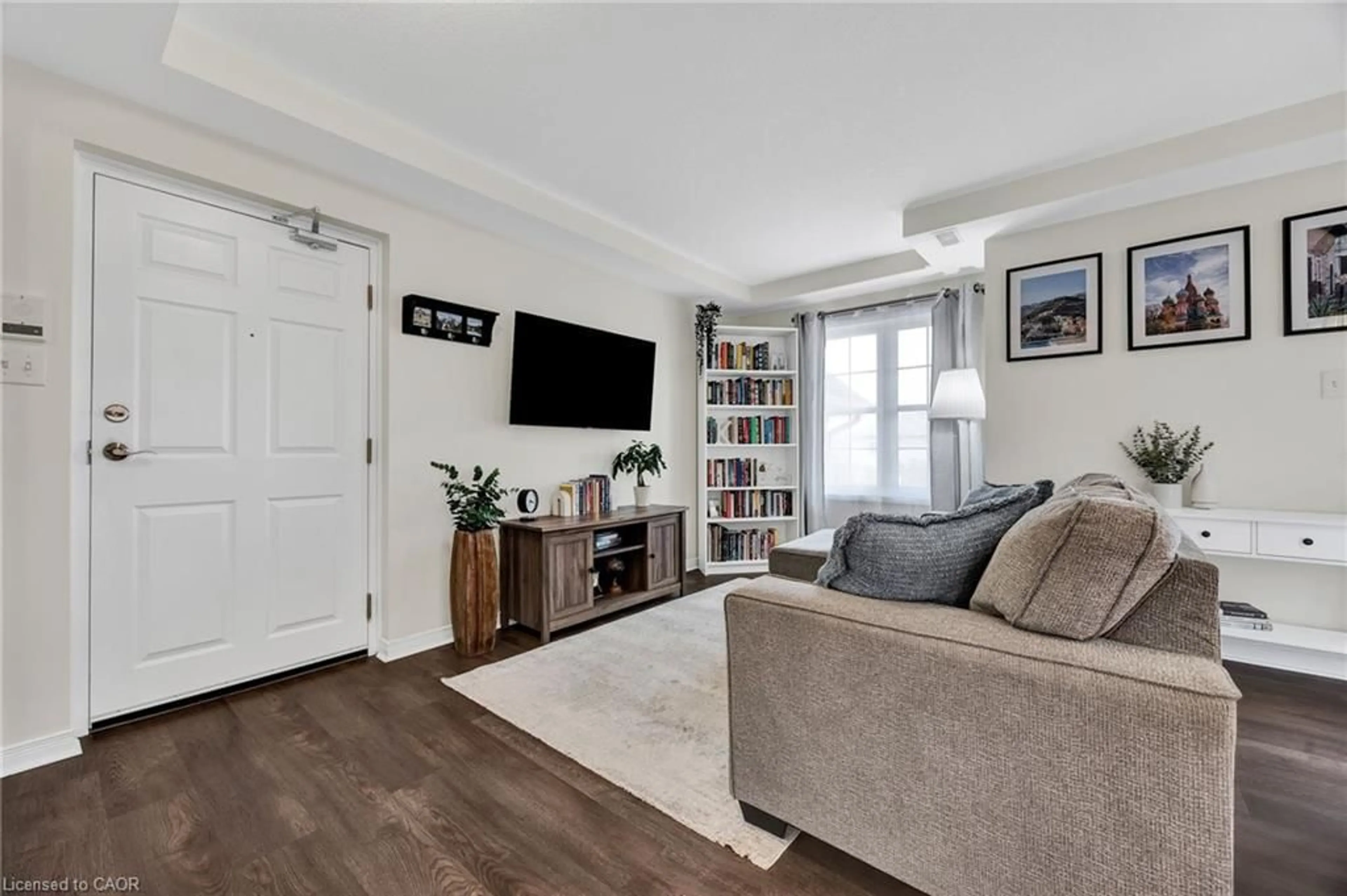 Living room with furniture, unknown for 1460 Highland Ave #11C, Waterloo Ontario N2N 0B7