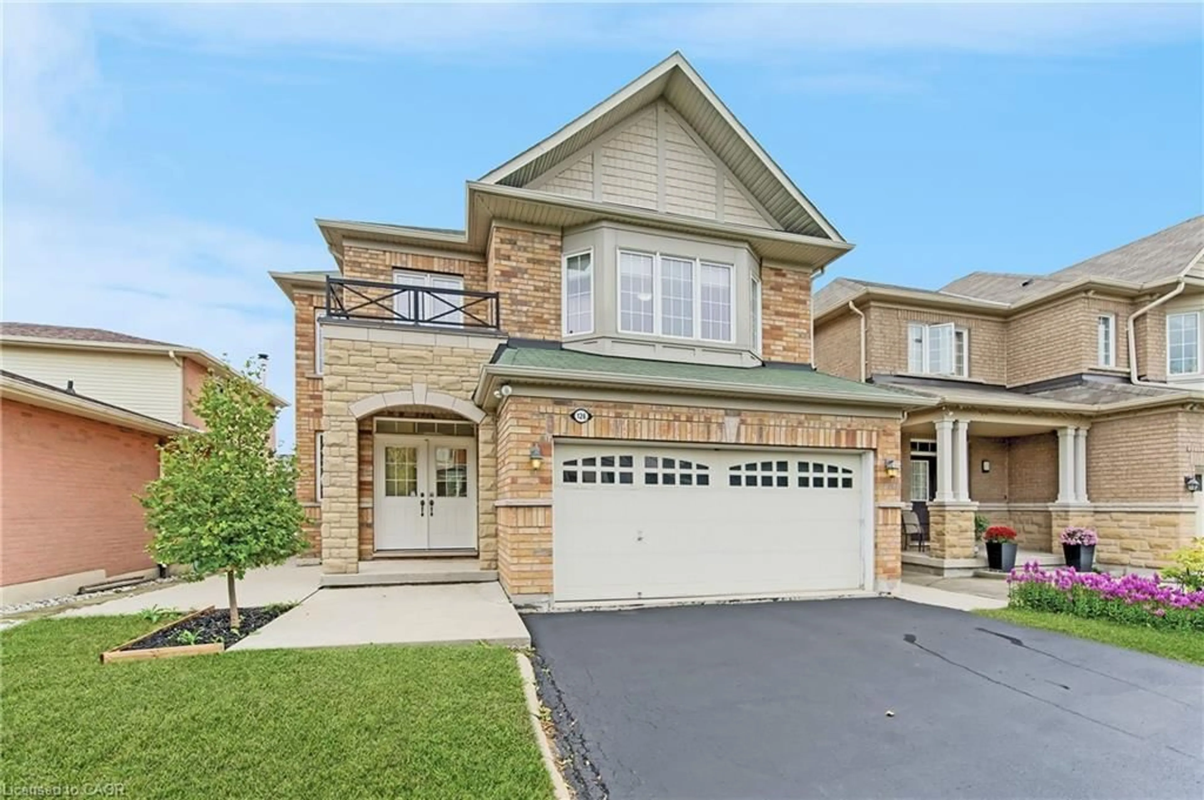 Home with brick exterior material, street for 126 Merrilee Cres, Hamilton Ontario L9A 0B1