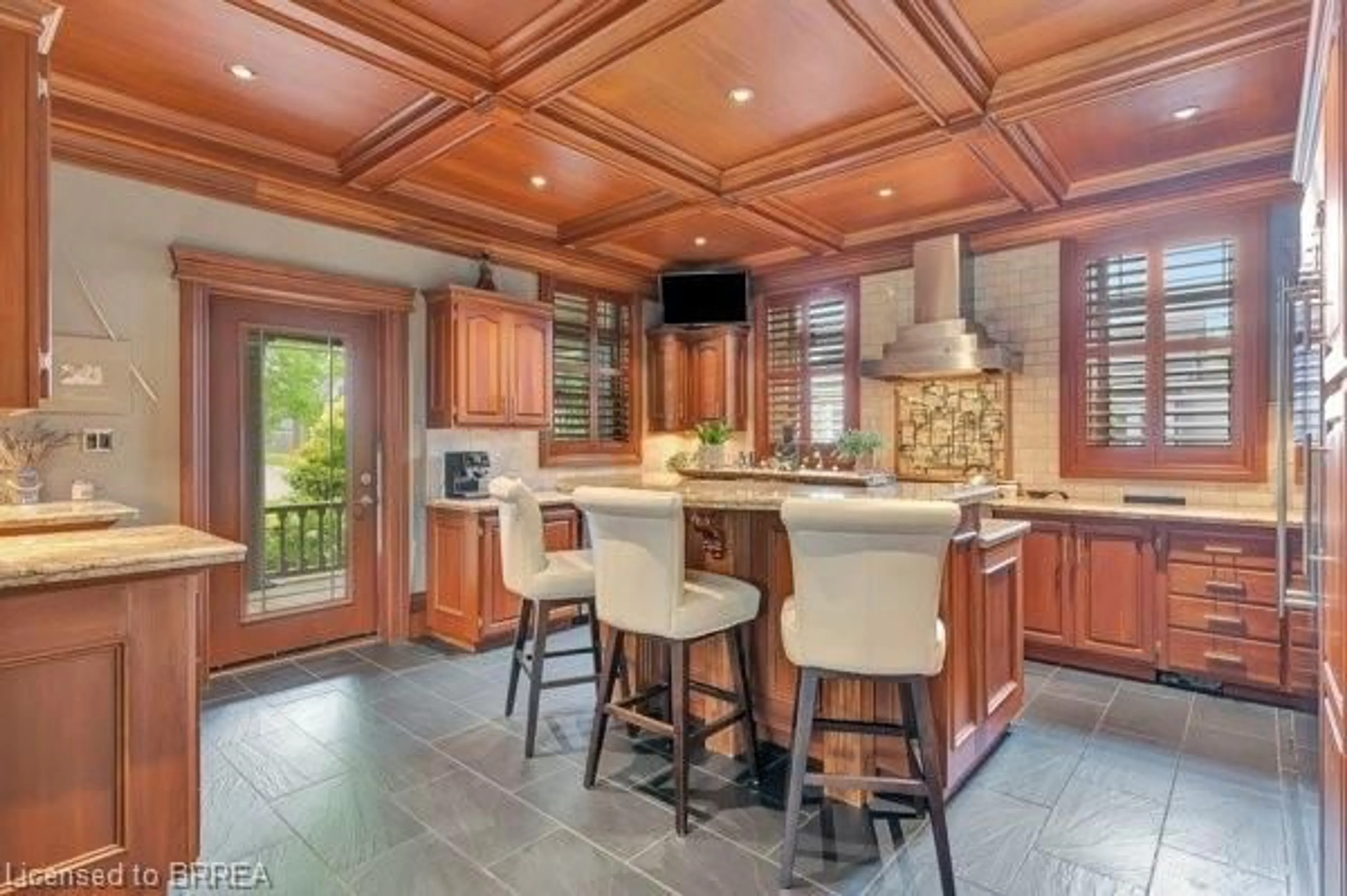 Open concept kitchen, ceramic/tile floor for 66 Banfield St, Paris Ontario N3L 2Z1