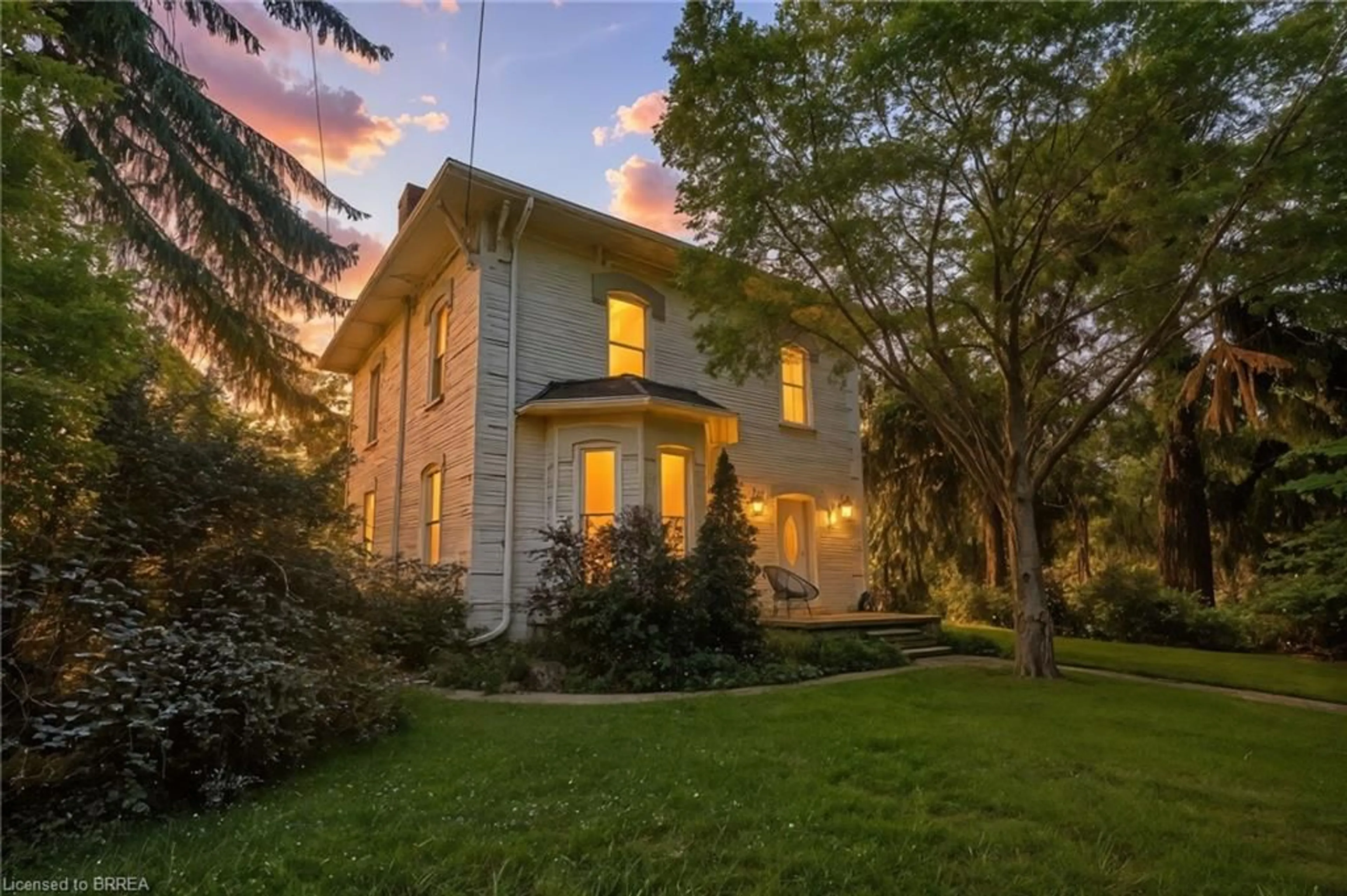 Unknown for 16 Stover St, Norwich Ontario N0J 1P0