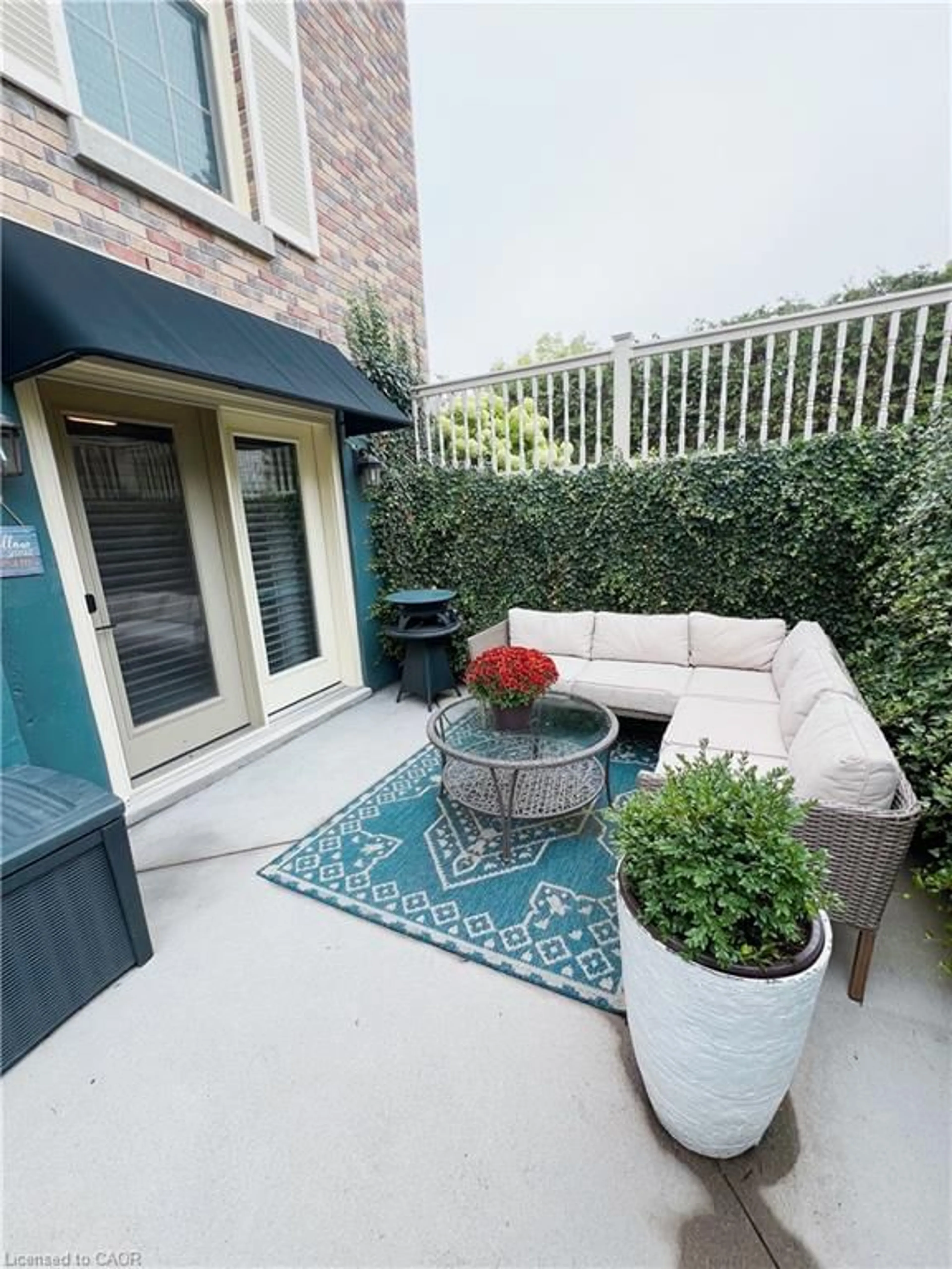 Patio, street for 5 Cobourg St #100, Goderich Ontario N7A 2J1
