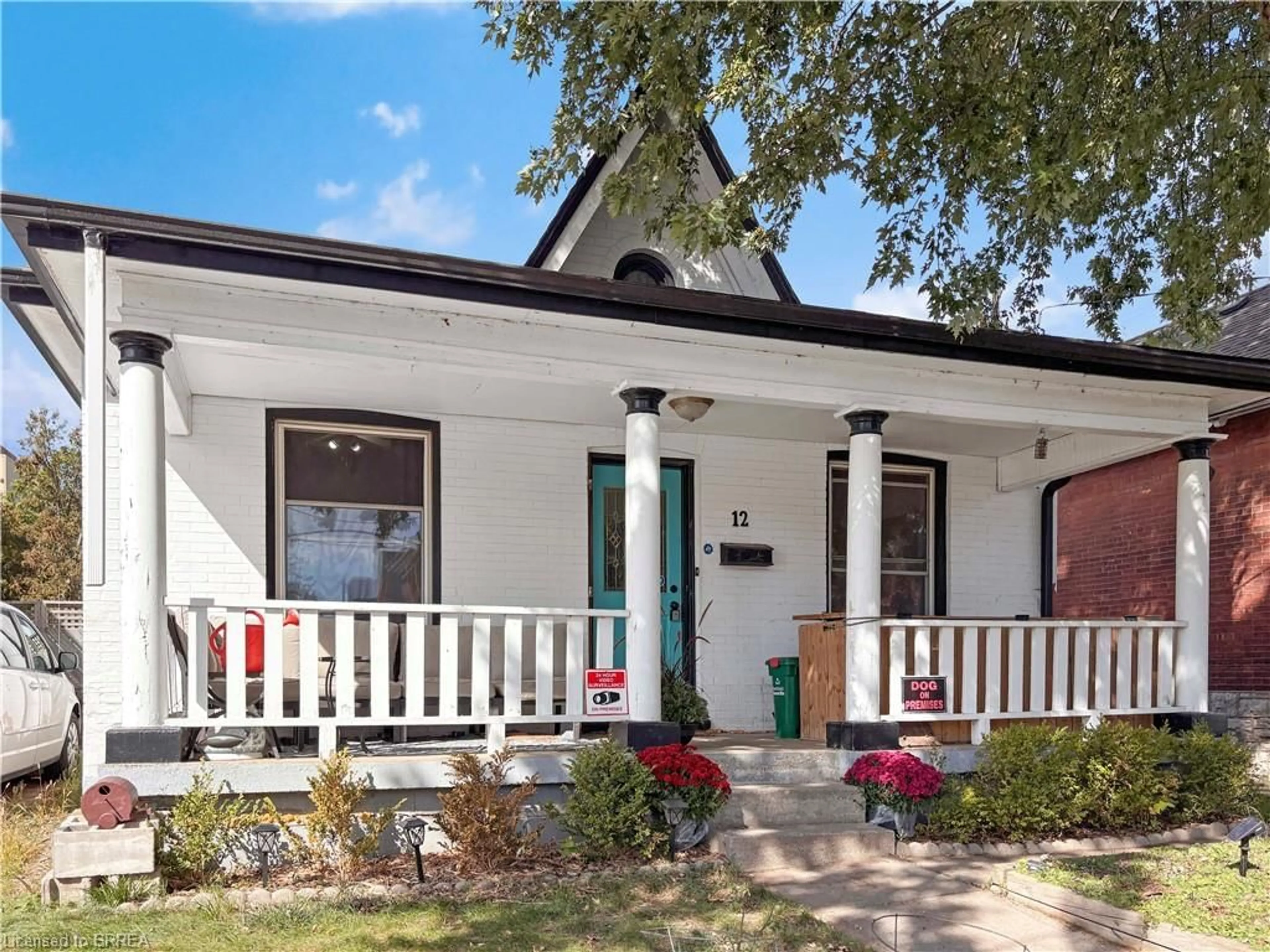 Home with vinyl exterior material, street for 12 Bedford St, Brantford Ontario N3T 3Z9