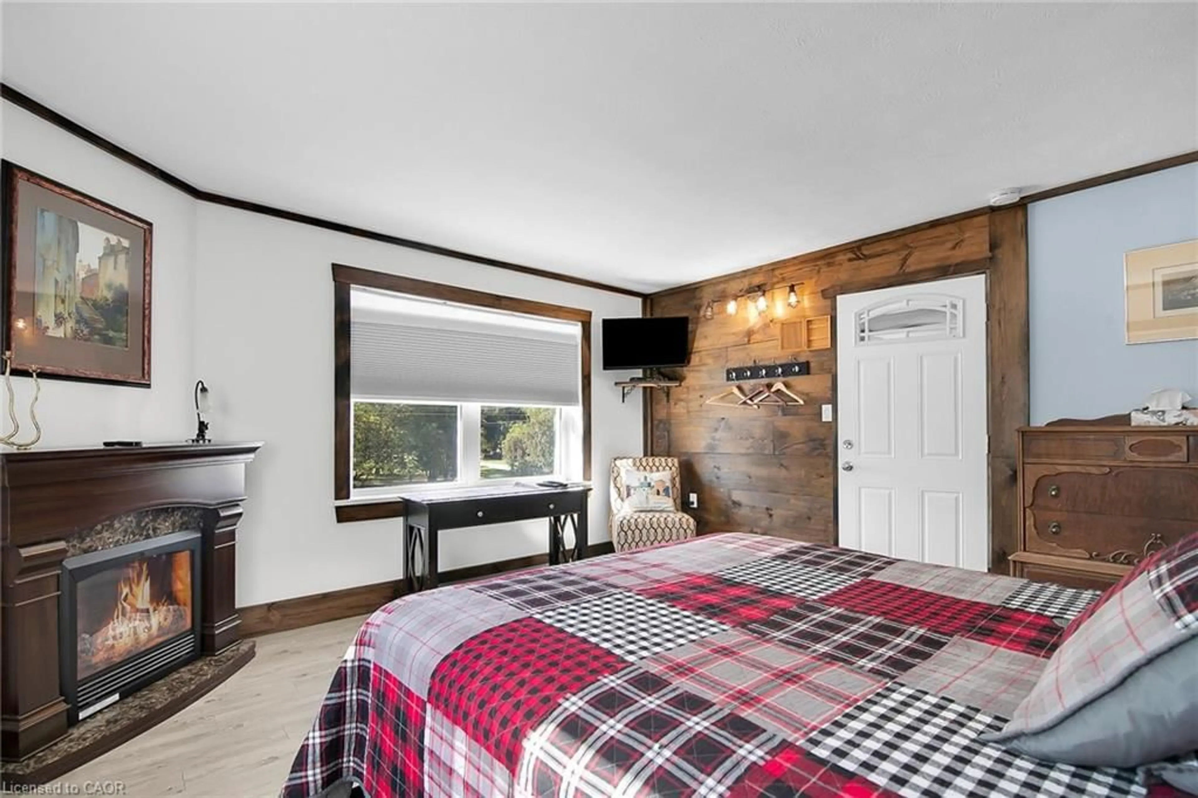 Bedroom with bed, unknown for 015193 Grey Bruce Tline, Scone Ontario N0G 1L0