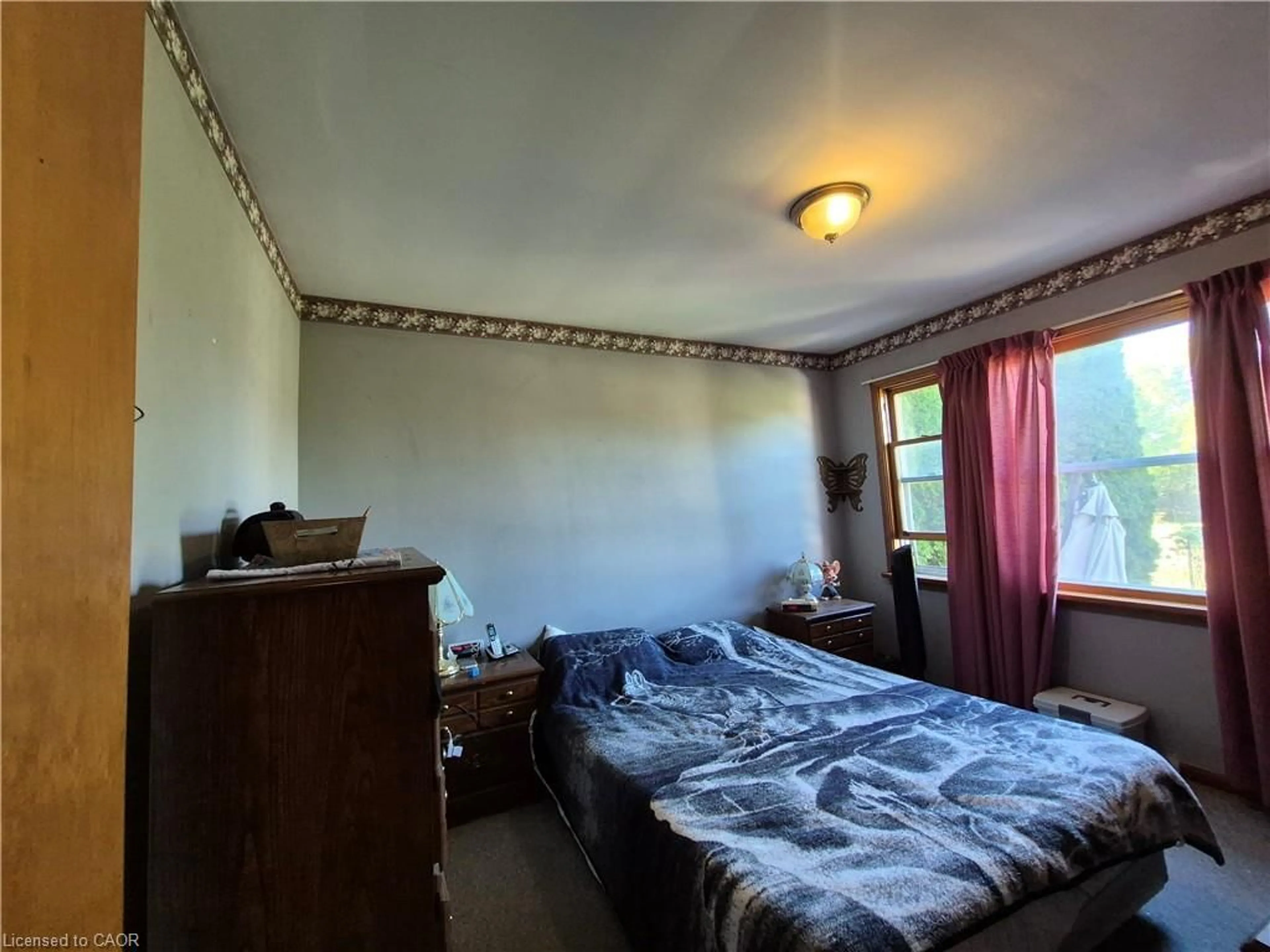 A pic of a room for 5711 Kitchener St, Niagara Falls Ontario L2G 1J4