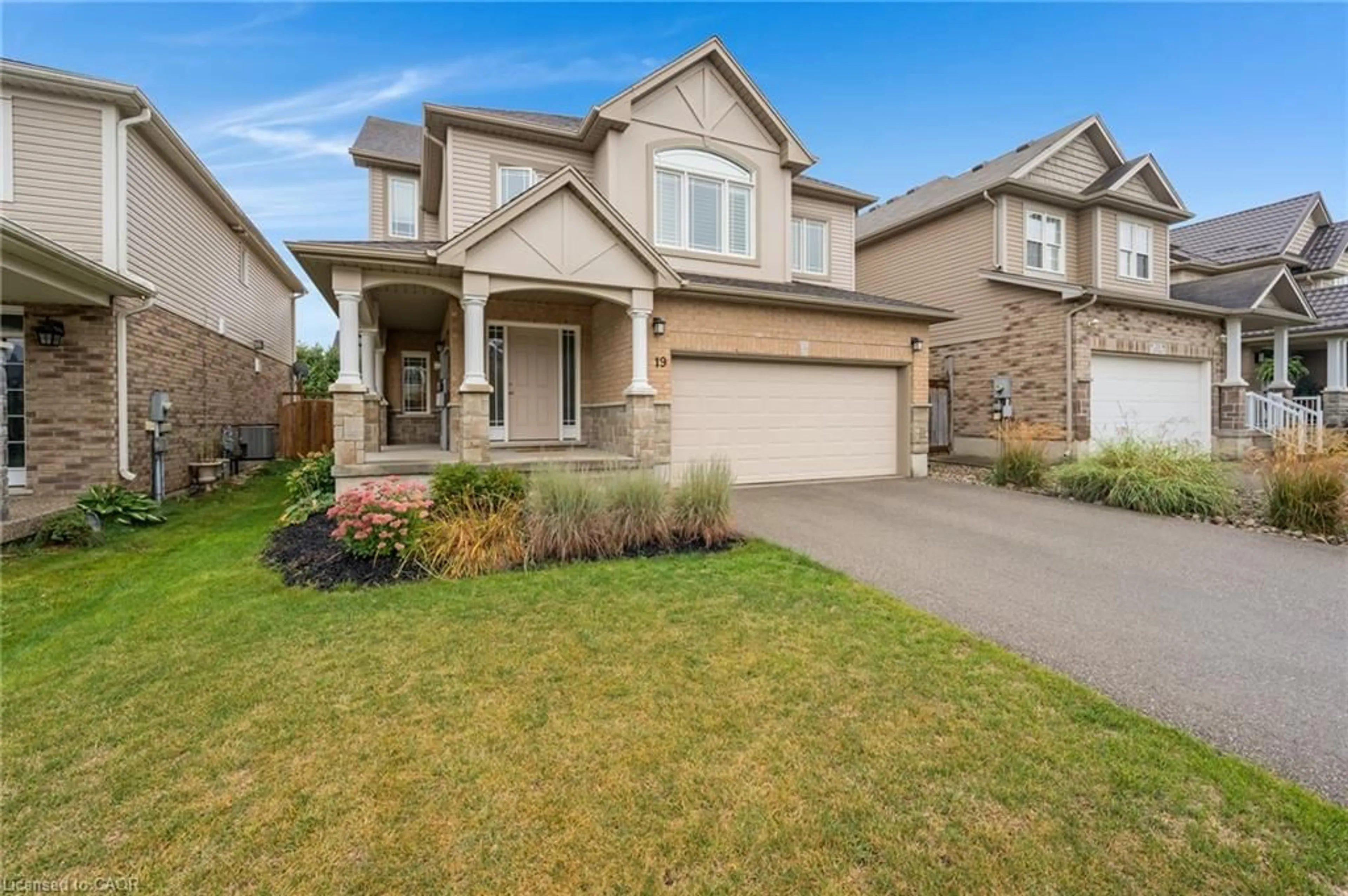 Home with brick exterior material, street for 19 Cox St, Cambridge Ontario N1S 0A3