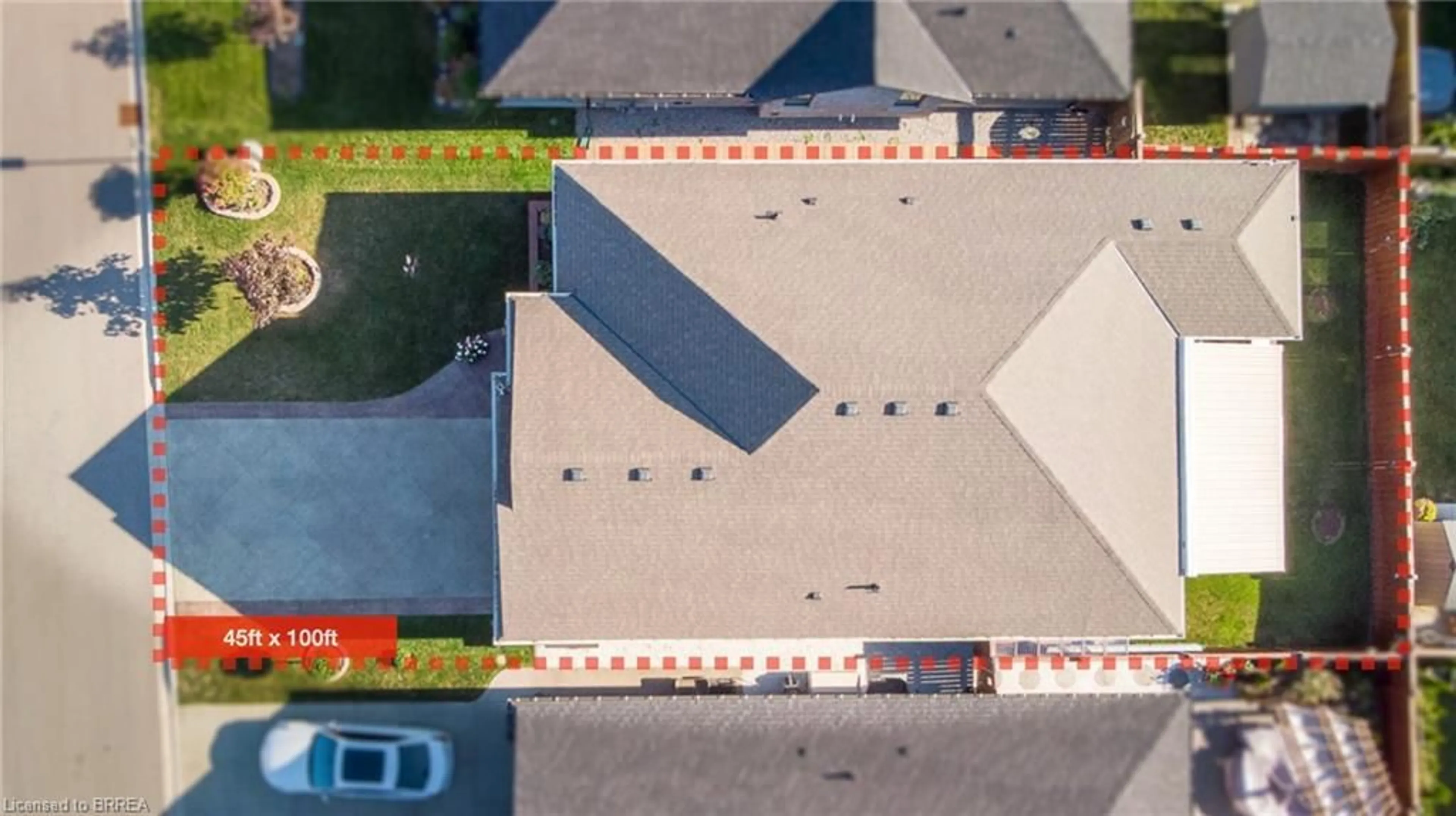 A pic from outside/outdoor area/front of a property/back of a property/a pic from drone, building for 6 Gibbons St, Waterford Ontario N0E 1Y0