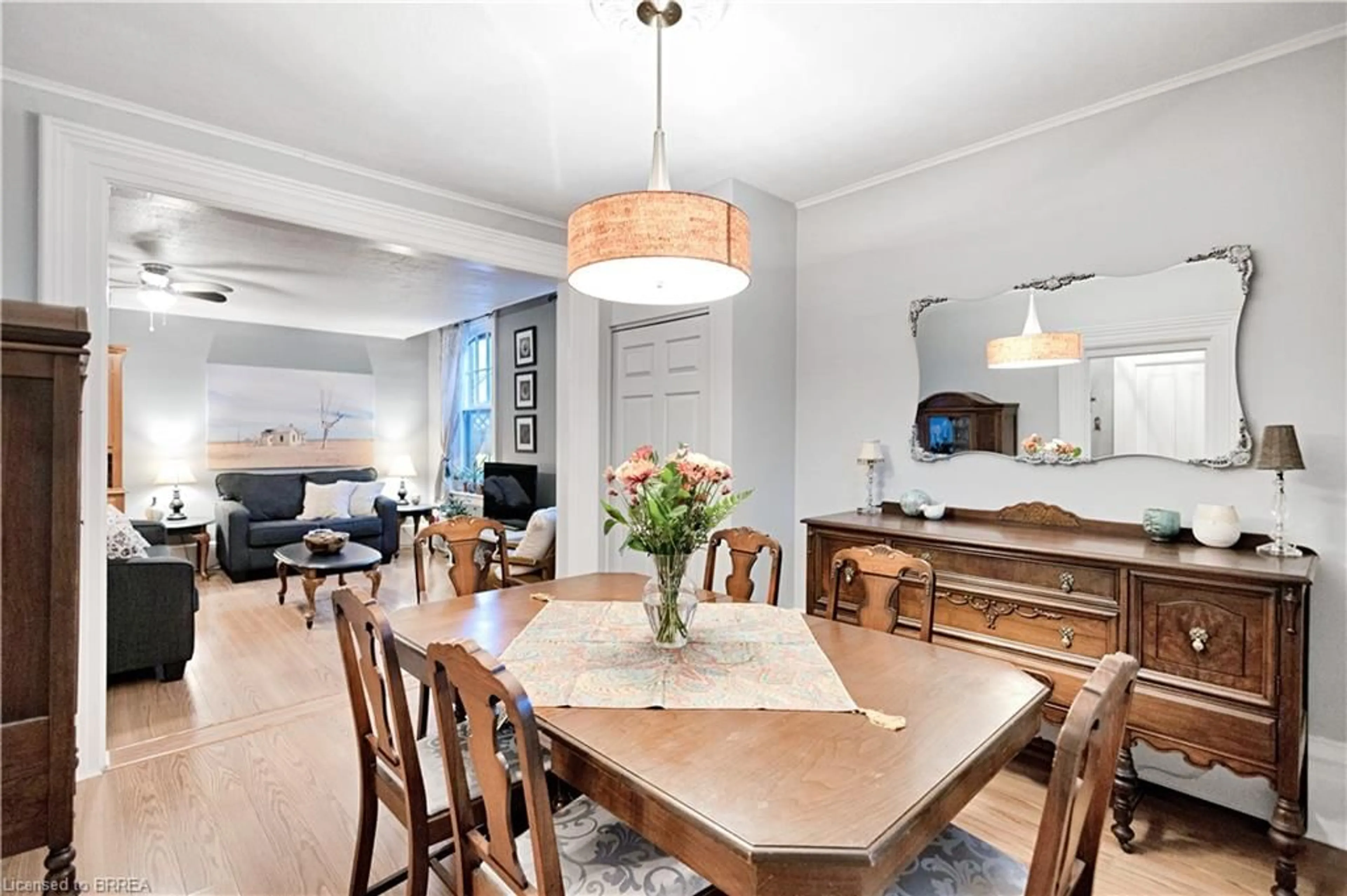 Dining room, unknown for 141 Alfred St, Brantford Ontario N3S 5G7