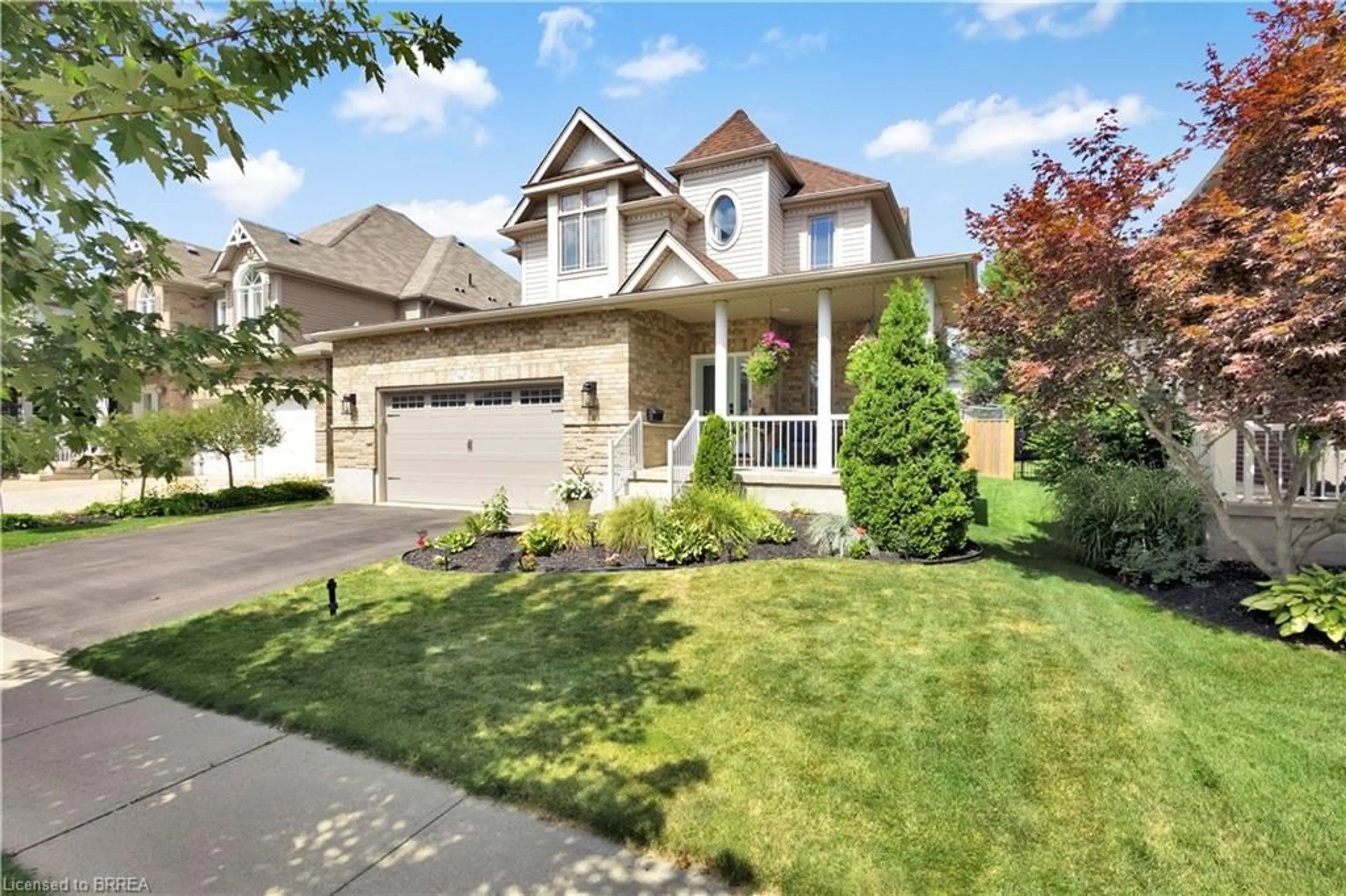 Home with vinyl exterior material, street for 36 Mcqueen Dr, Paris Ontario N3L 0A5
